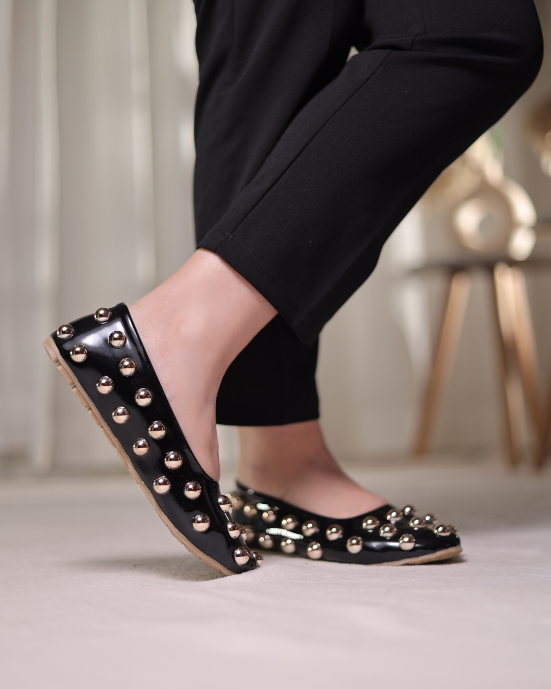 أقراط بولدورا