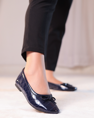 Charm Quilt Flat – Navy