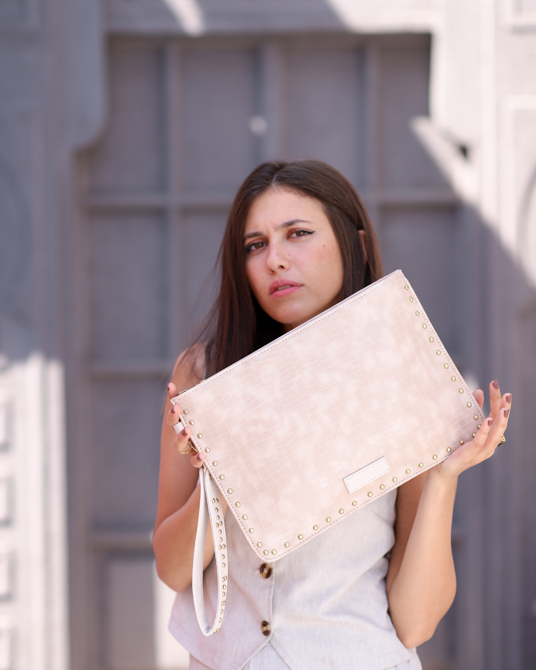 Beige Croco Luxe Clutch
