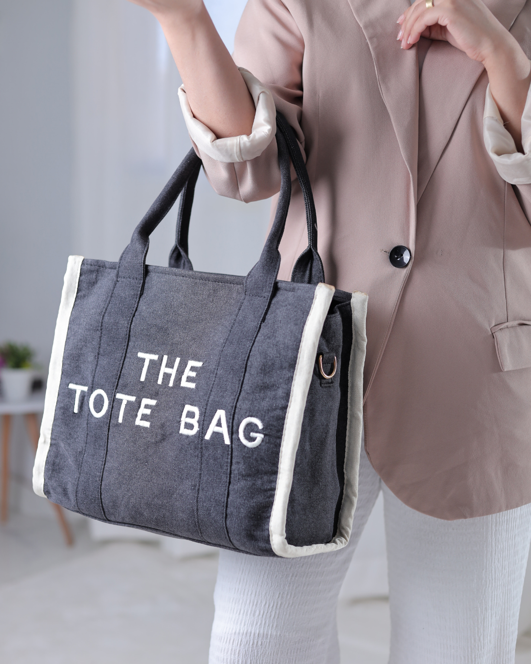 The Tote Bag Grey