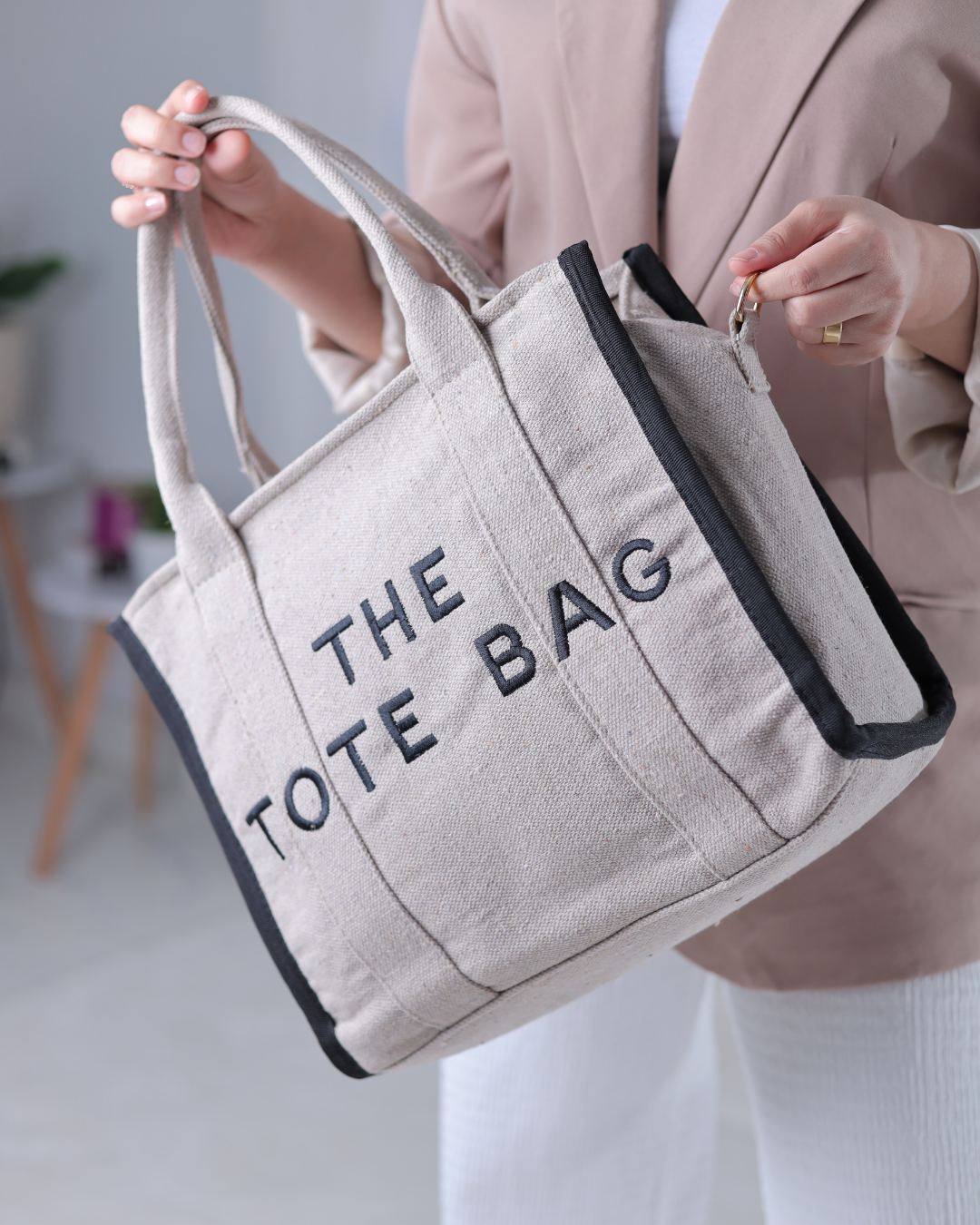 The Tote Bag Beige