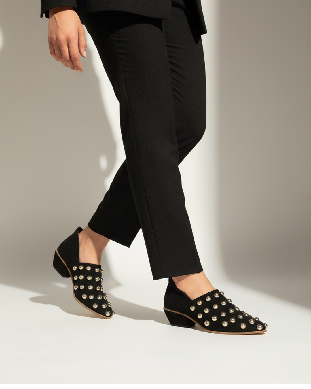 The Nova Mule - Black