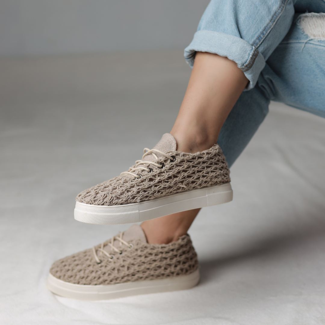 WovenWander - بيج