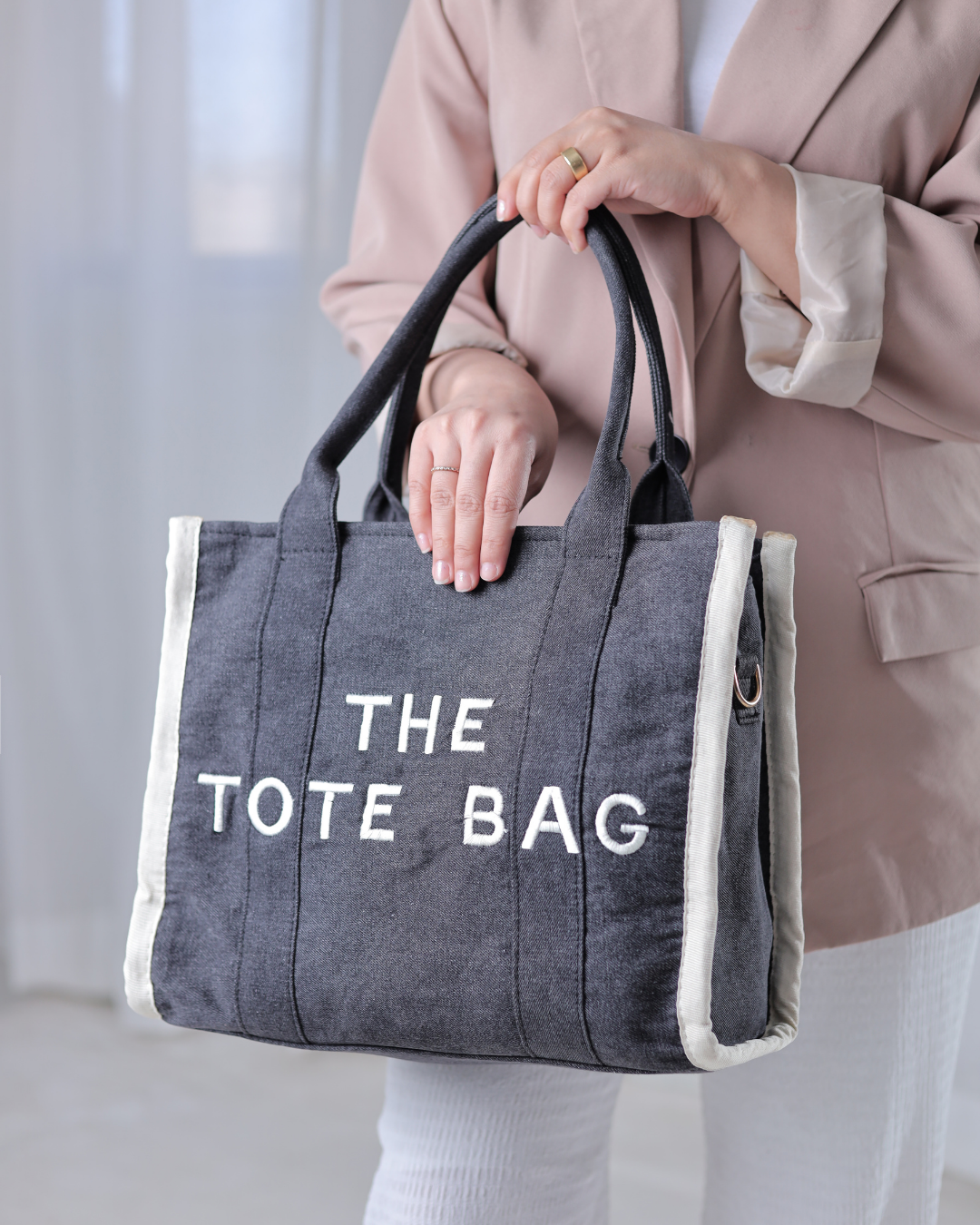 The Tote Bag Grey
