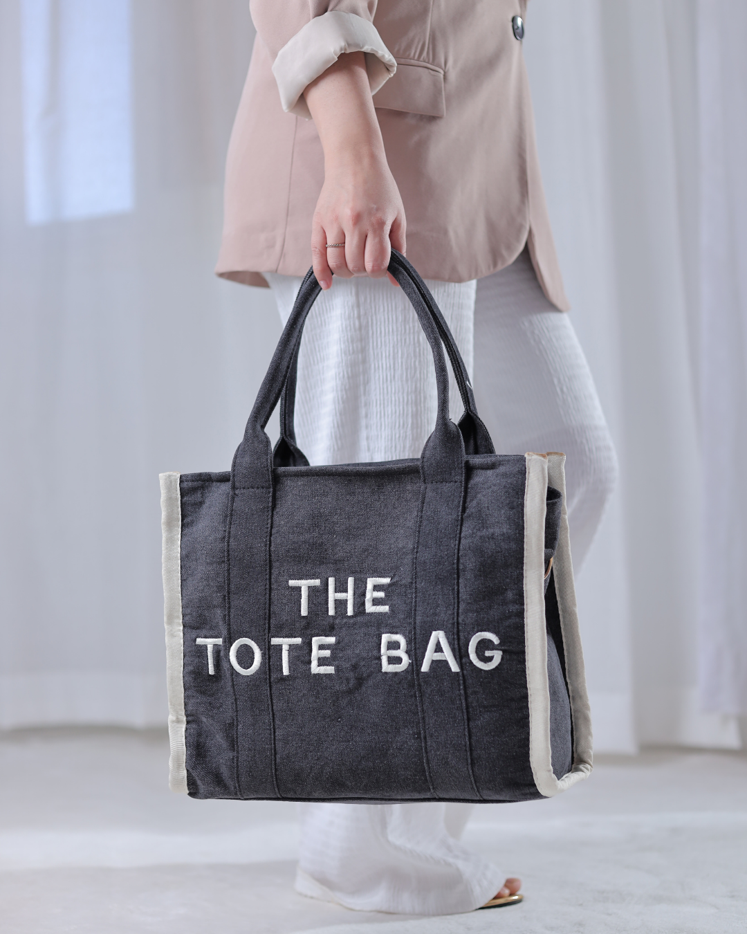The Tote Bag Grey