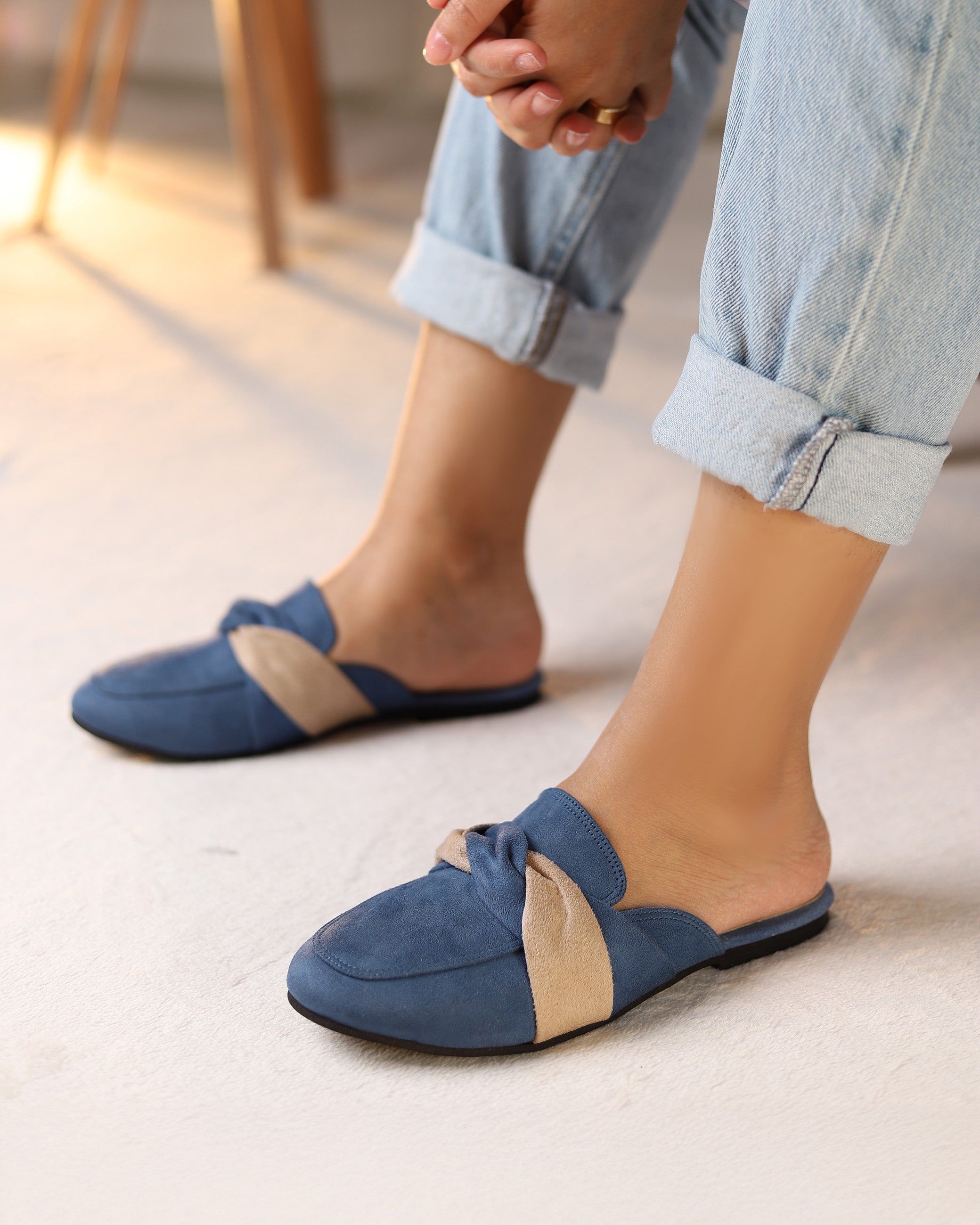 بغل الضباب الأزرق