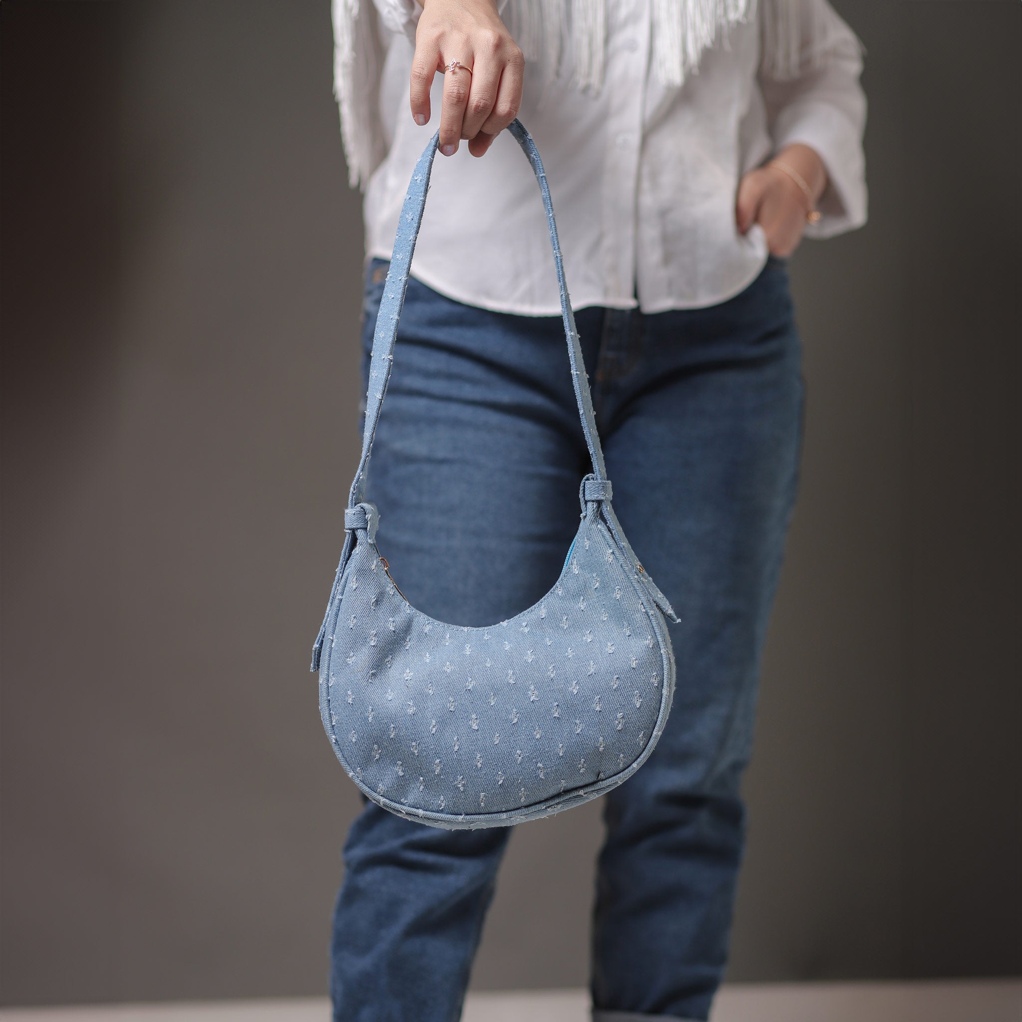 Isabella handbag - Baby blue