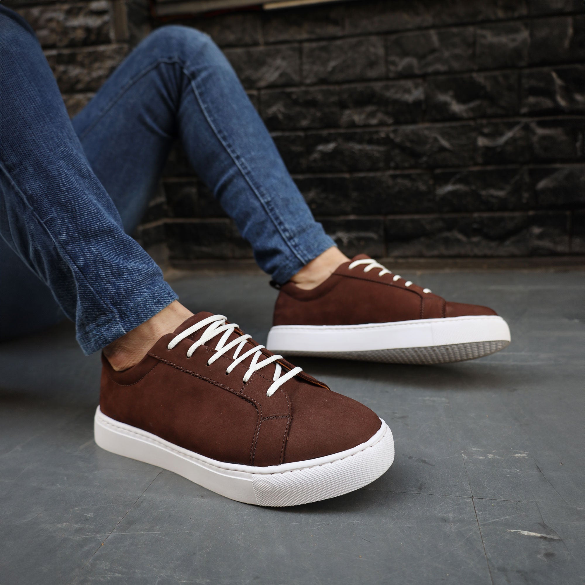 أندريس - بني غامق