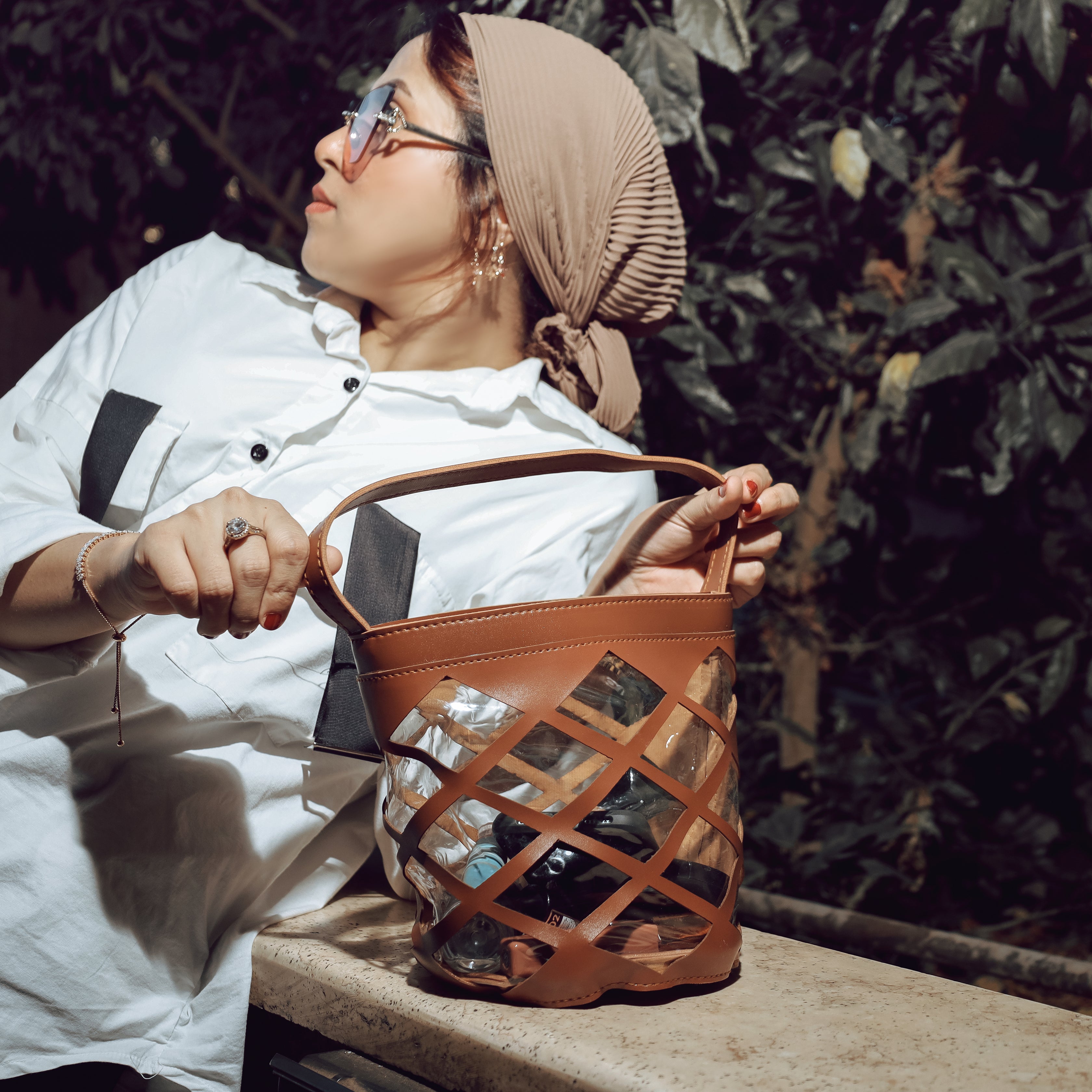 Hota handbag Brown