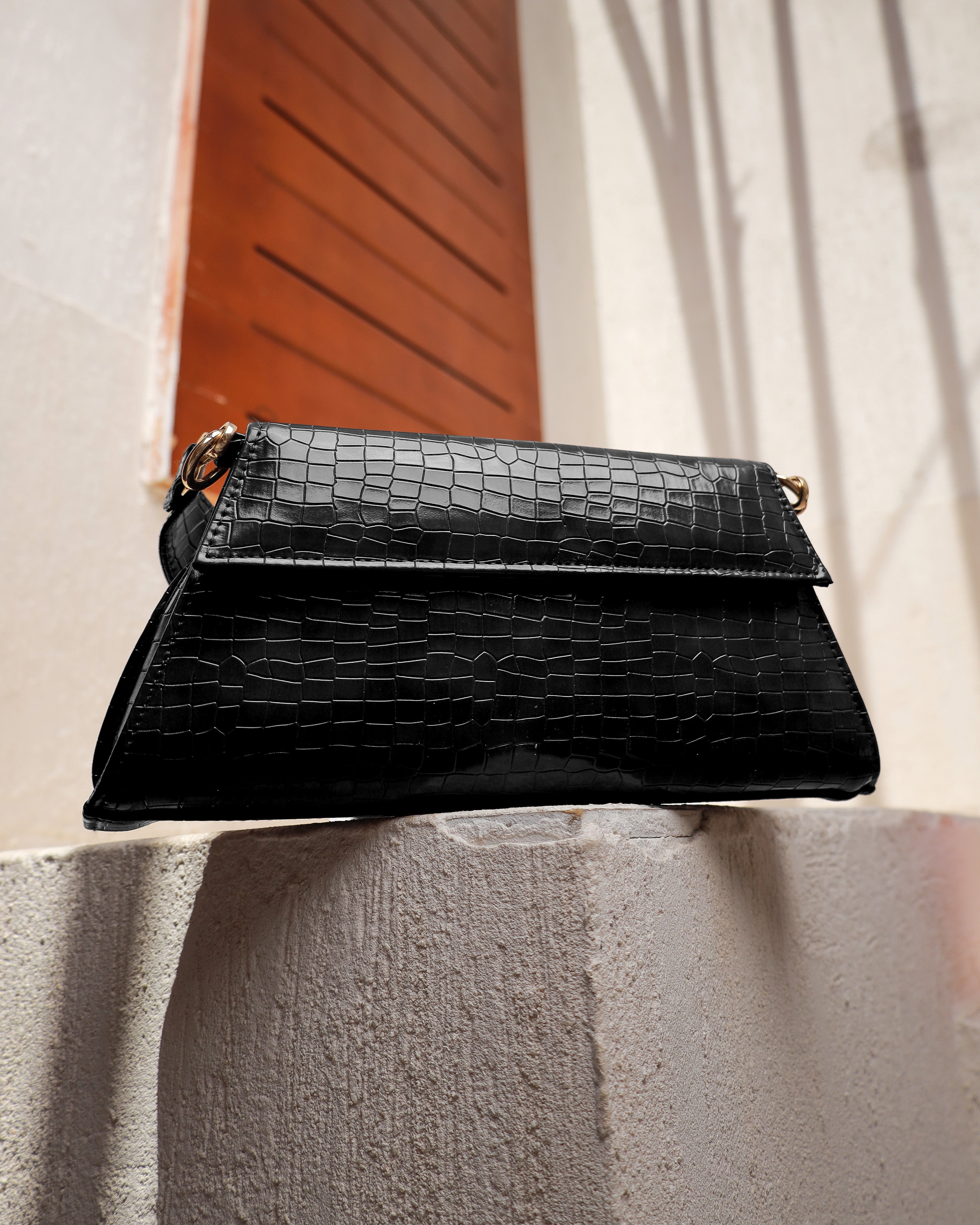 Allure - Black