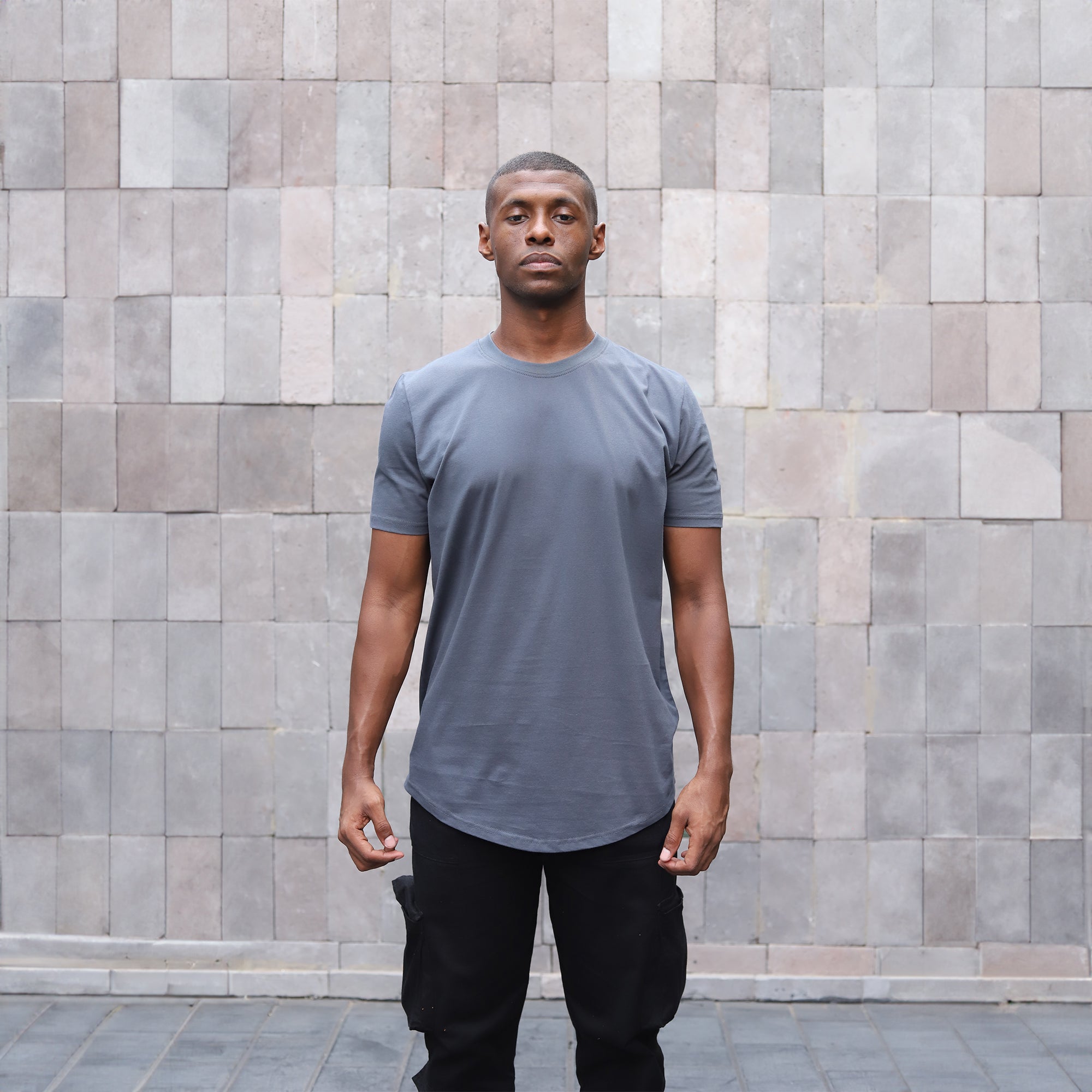Elongated T-shirt - Dark grey - Hatchill