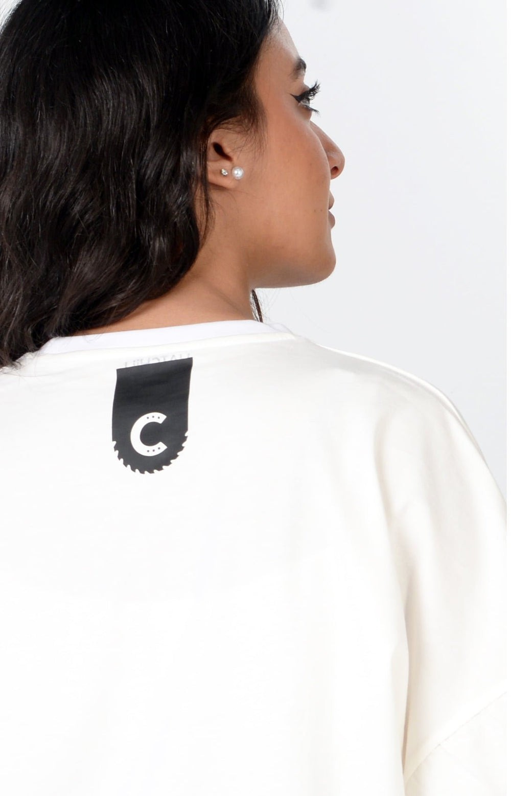 Off-White Oversized Tee Shirt - Hatchill