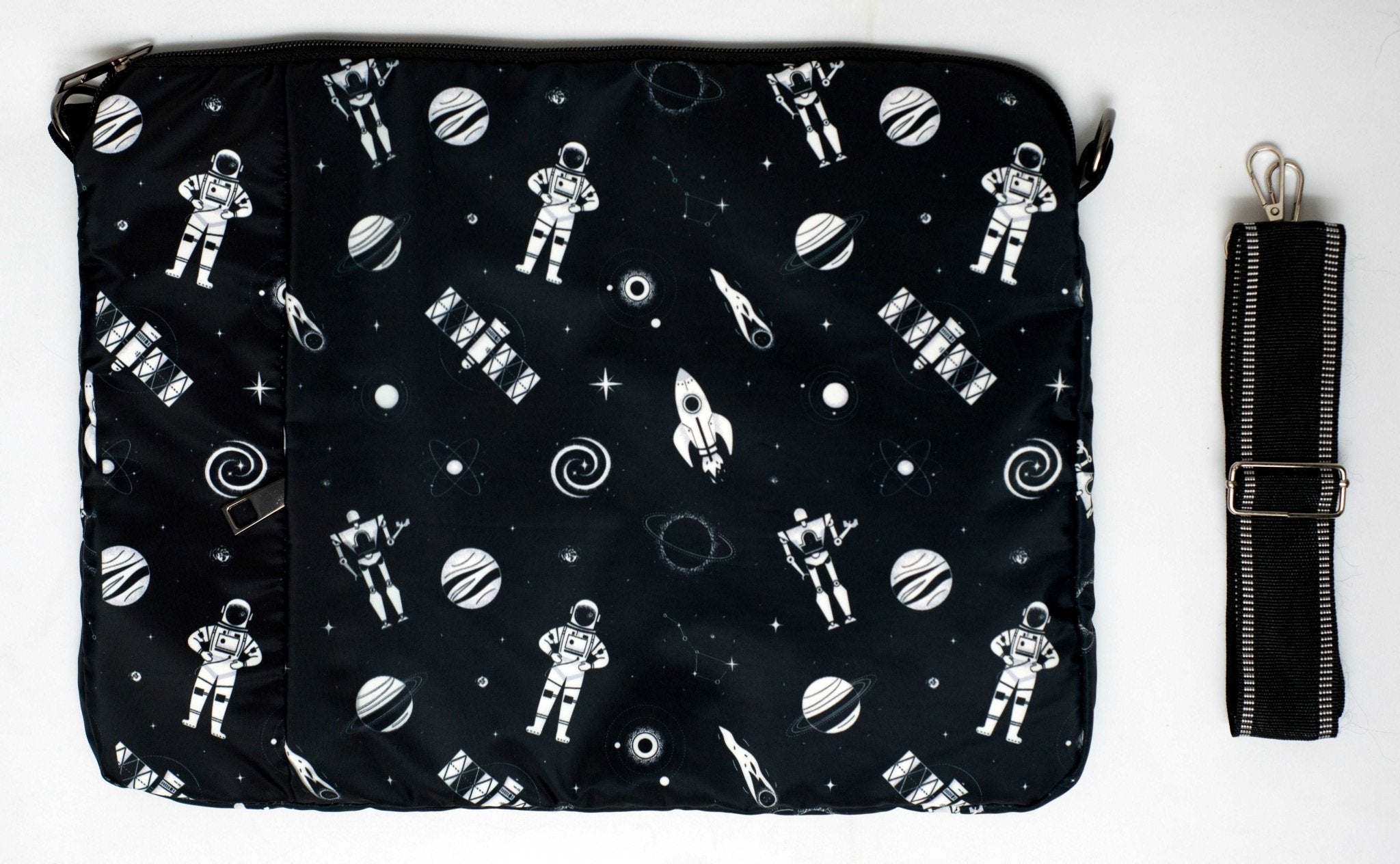 Space Astronaut Laptop Sleeve - Hatchill