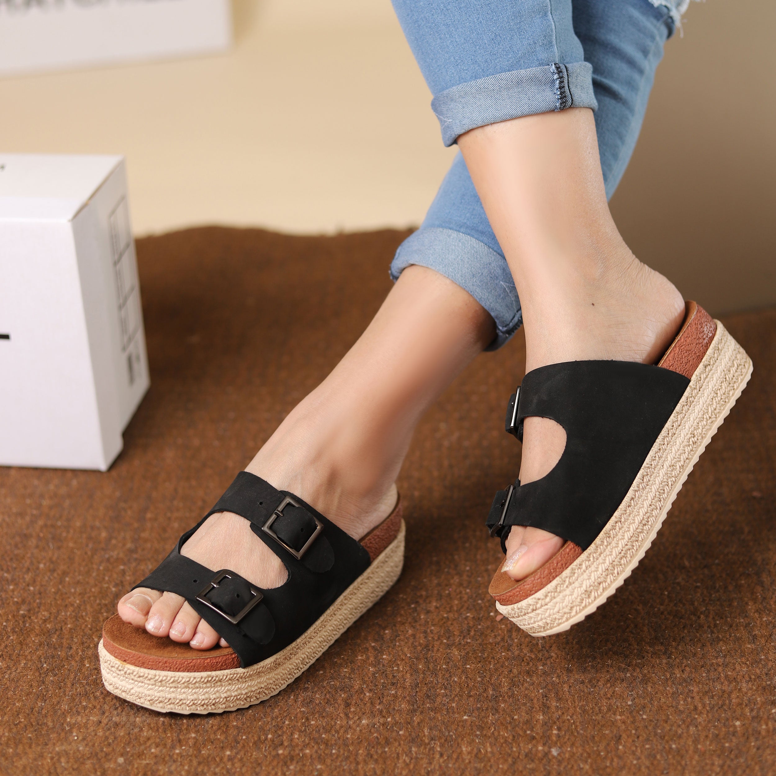 Wanda Slipper - Black Secondary image