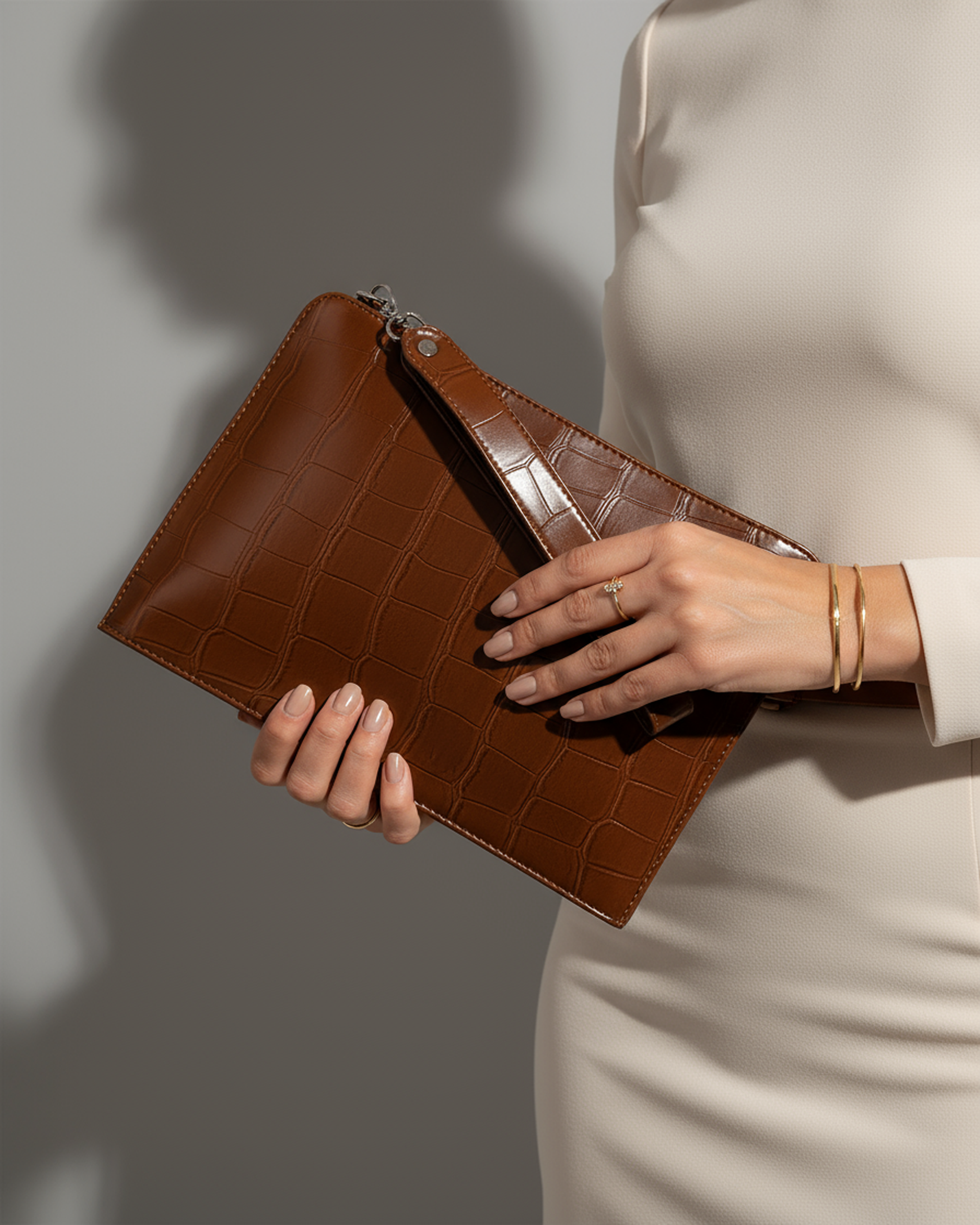 The Axis Clutch - Havane