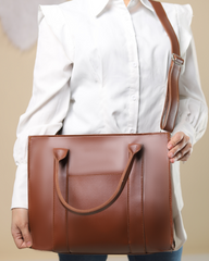 Chestnut Voyager Tote