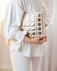 الجهد العاري