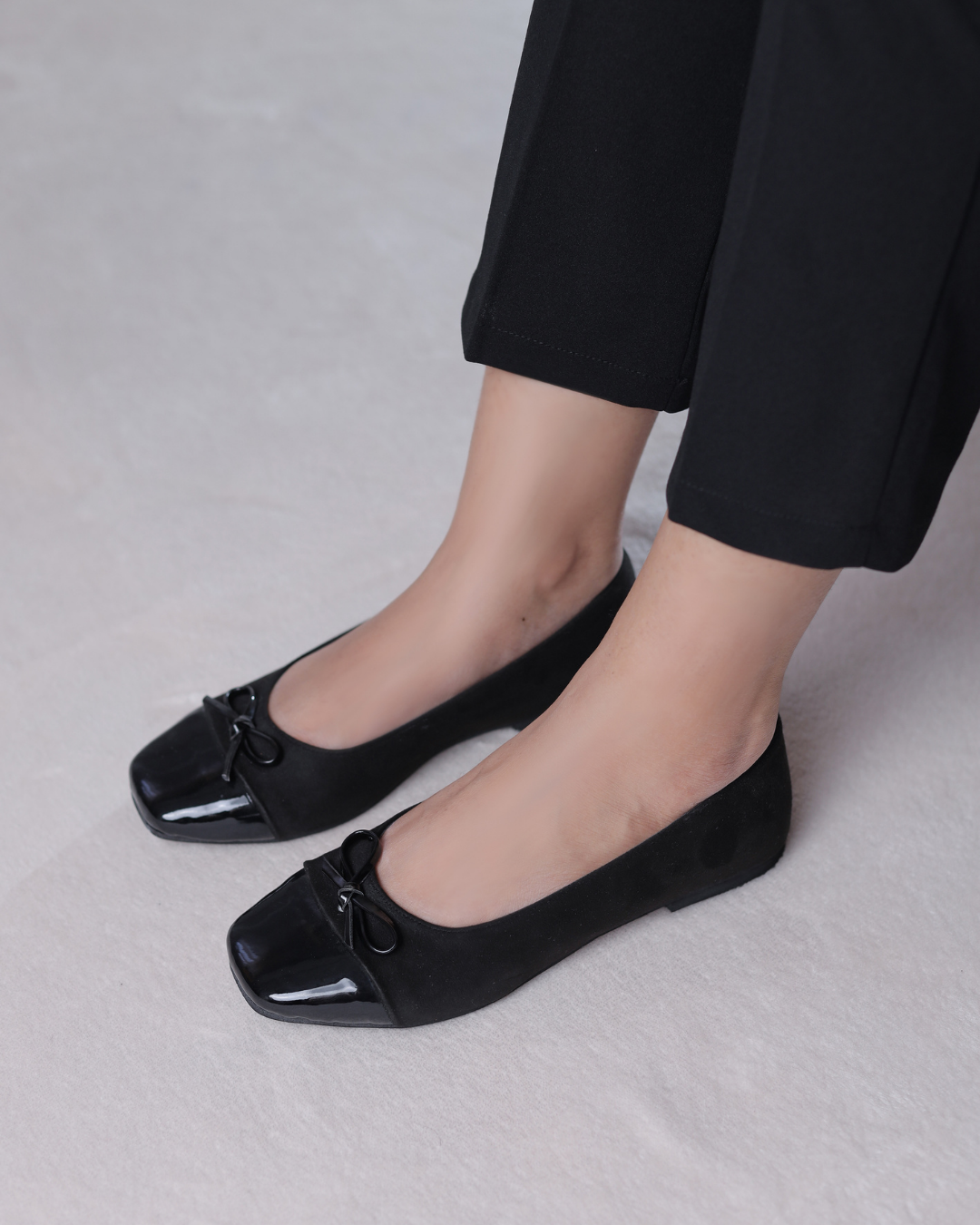 Luna Flat – Black Secondary image