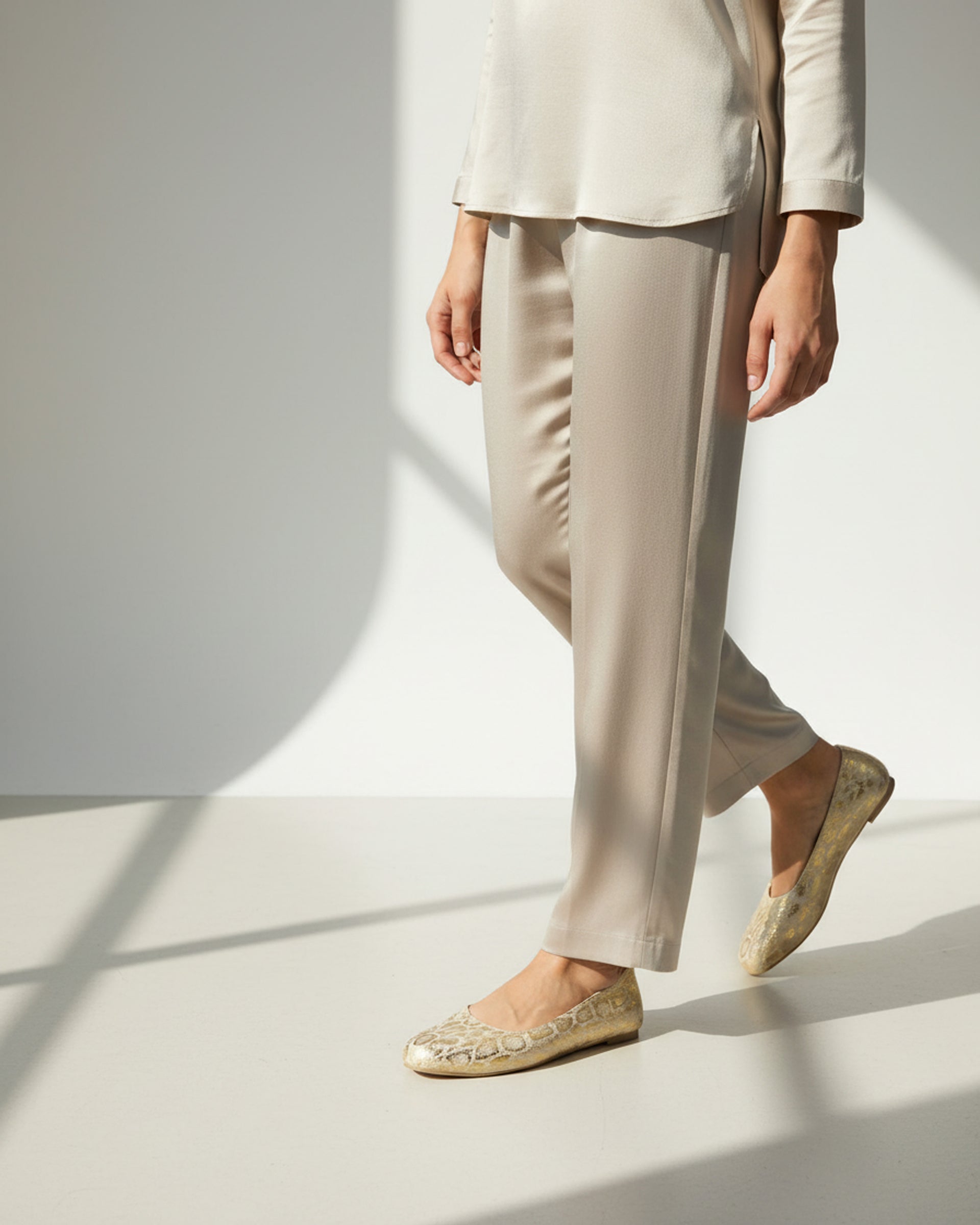 The Cleo Metallic Flat