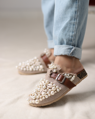 Sand Pearl Clogs