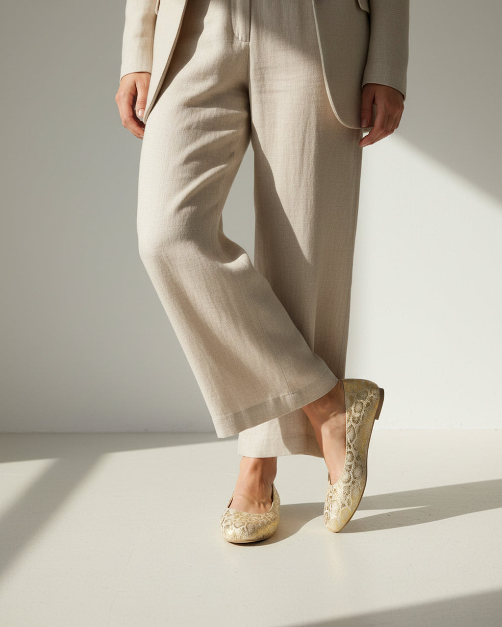 The Cleo Metallic Flat