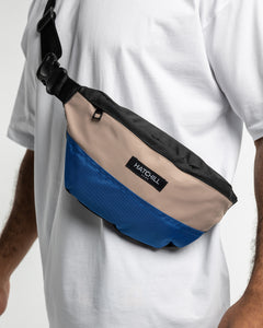 The Evo Waist bag - Beige x Dark Blue