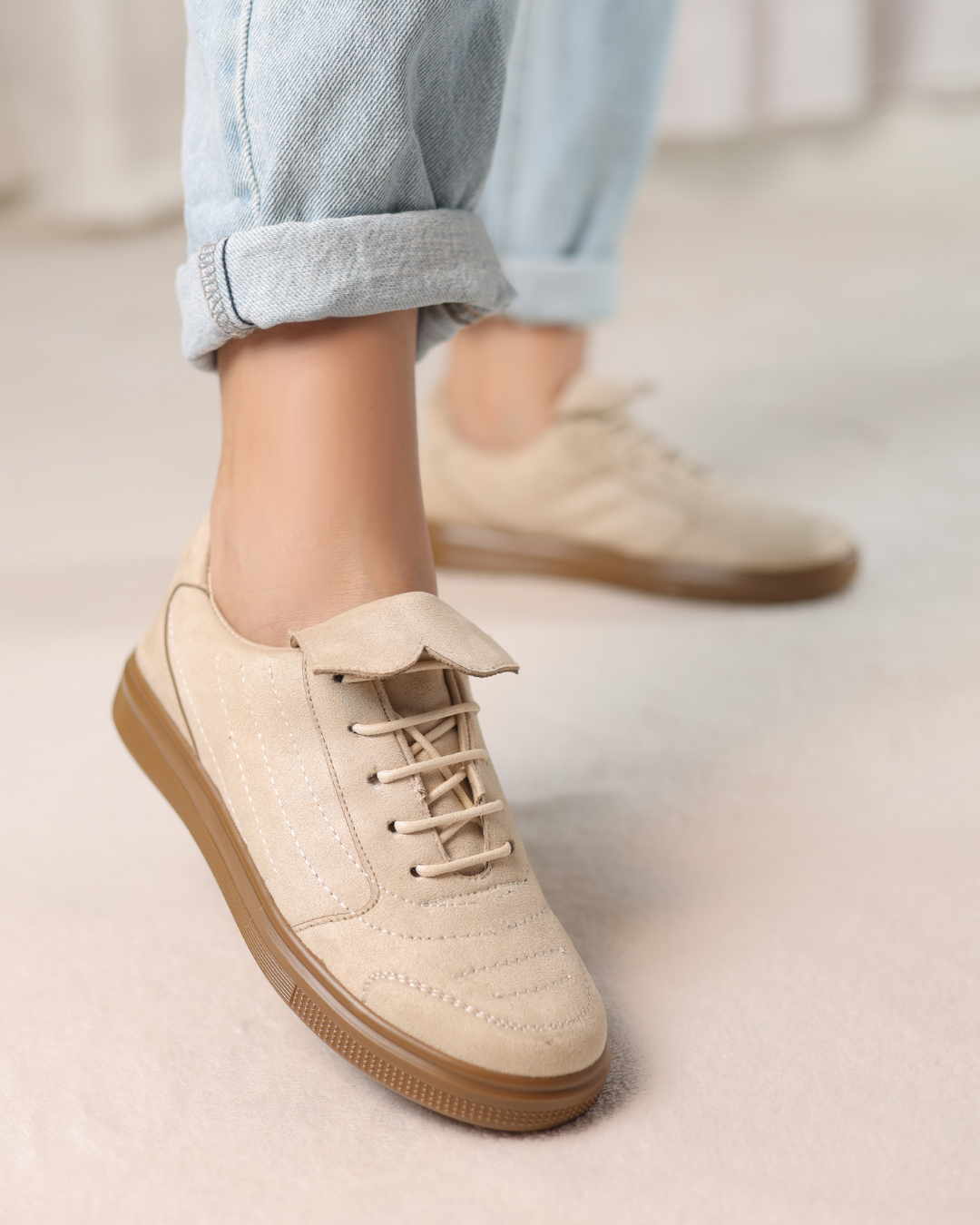 Sahara Suede Classic Sneakers Main image