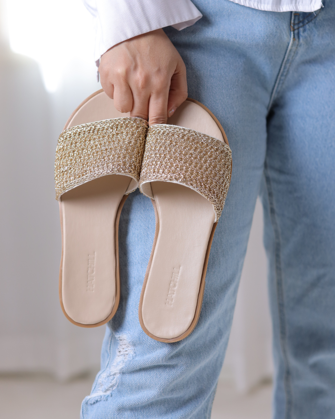 Woven Slides