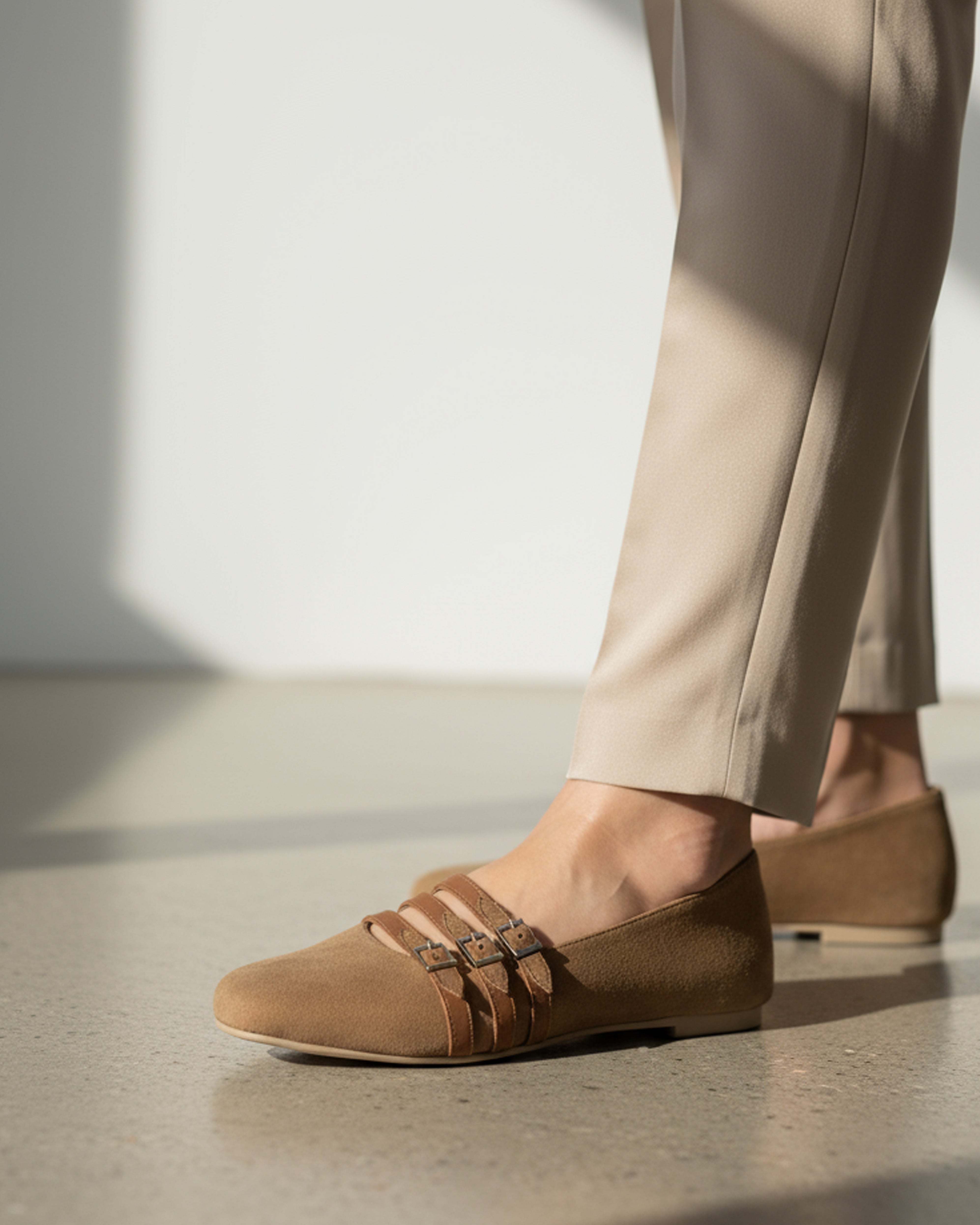 The Ligne Flat - Mocha Suede