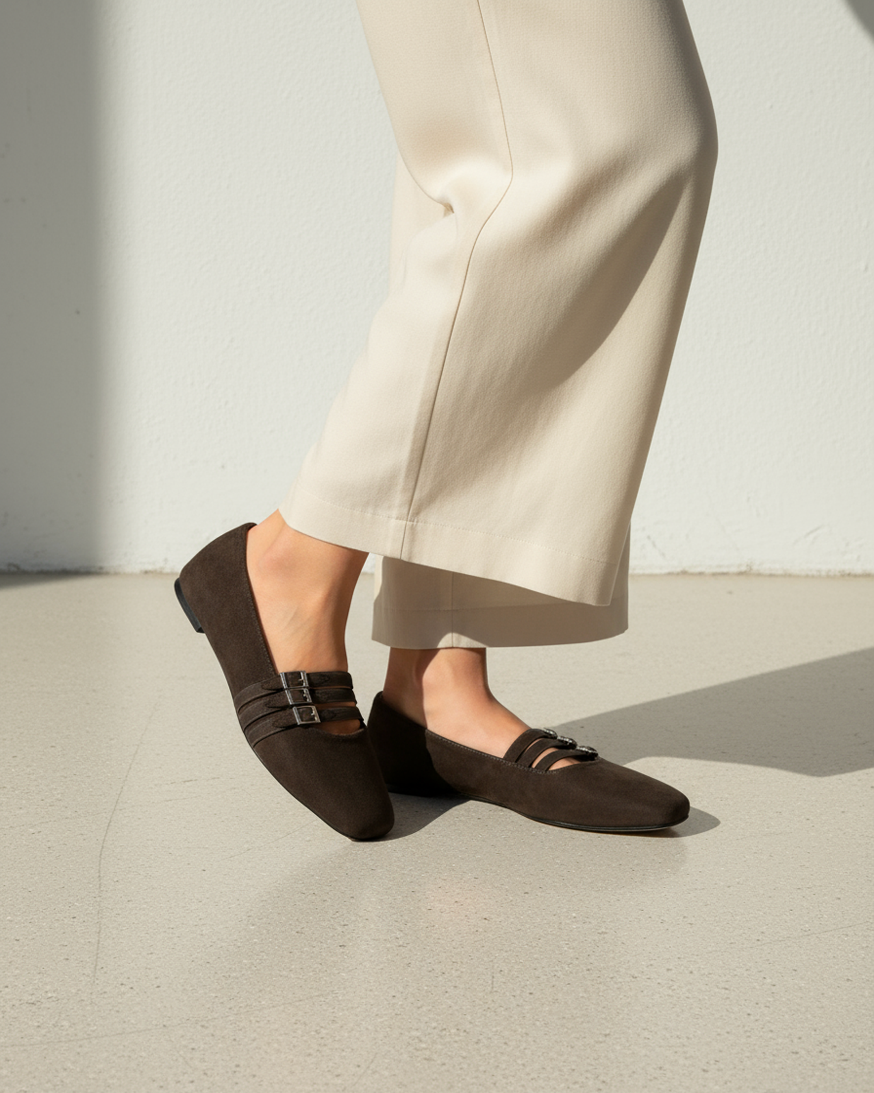 The Ligne Flat - Dark Brown