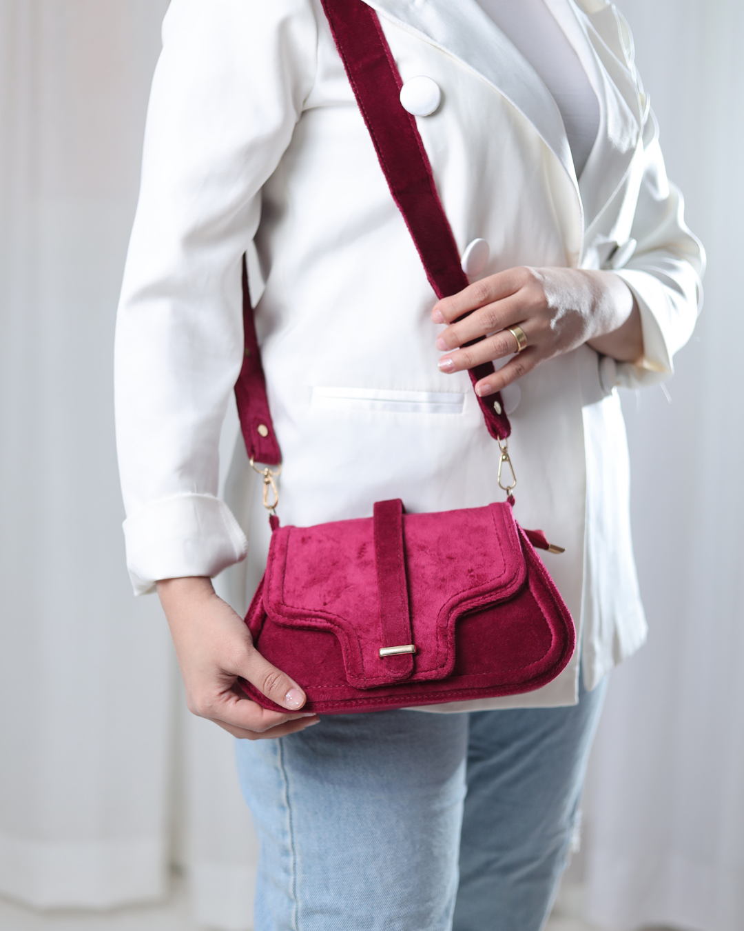 Velour Rouge