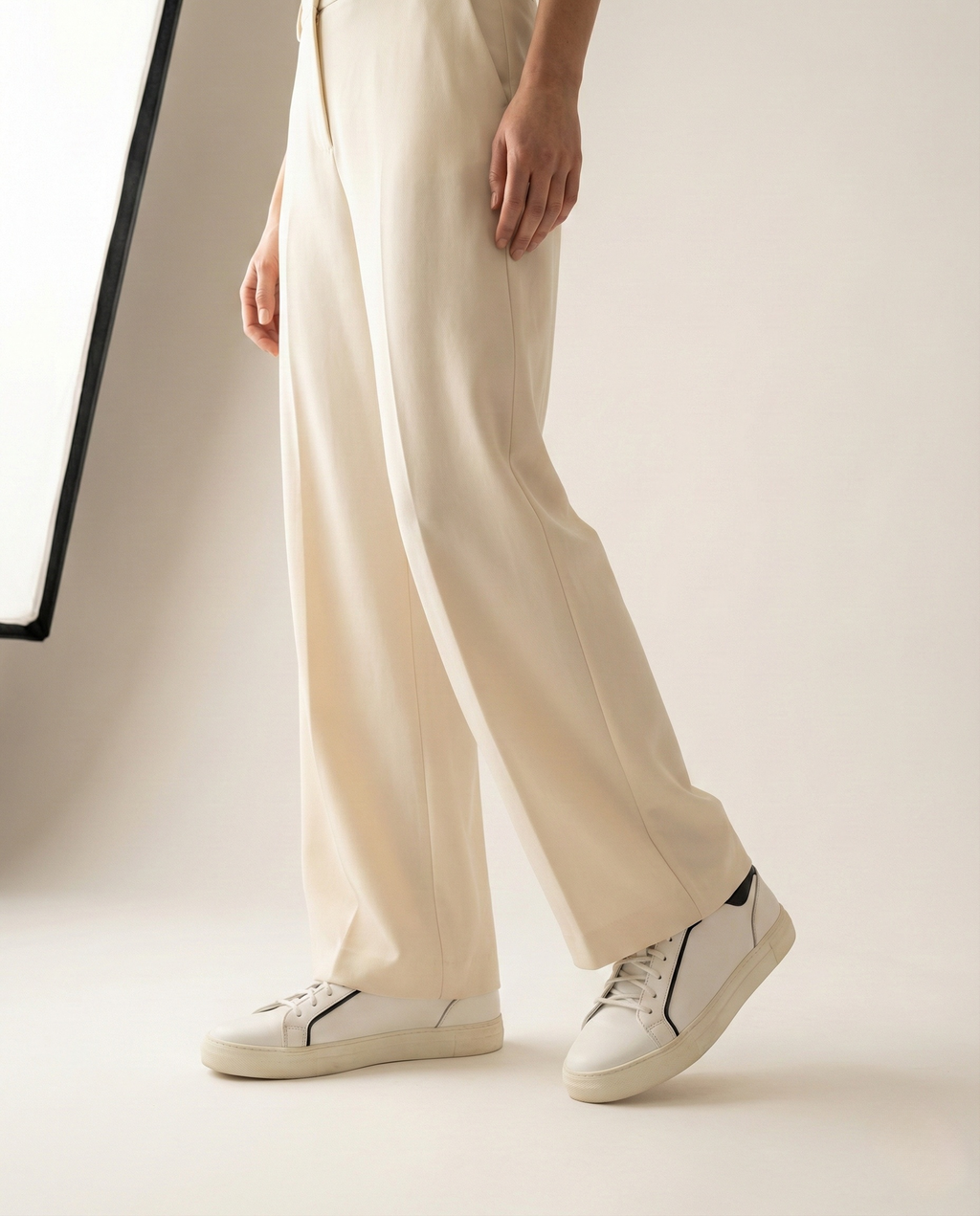 The Nova Contrast Sneaker