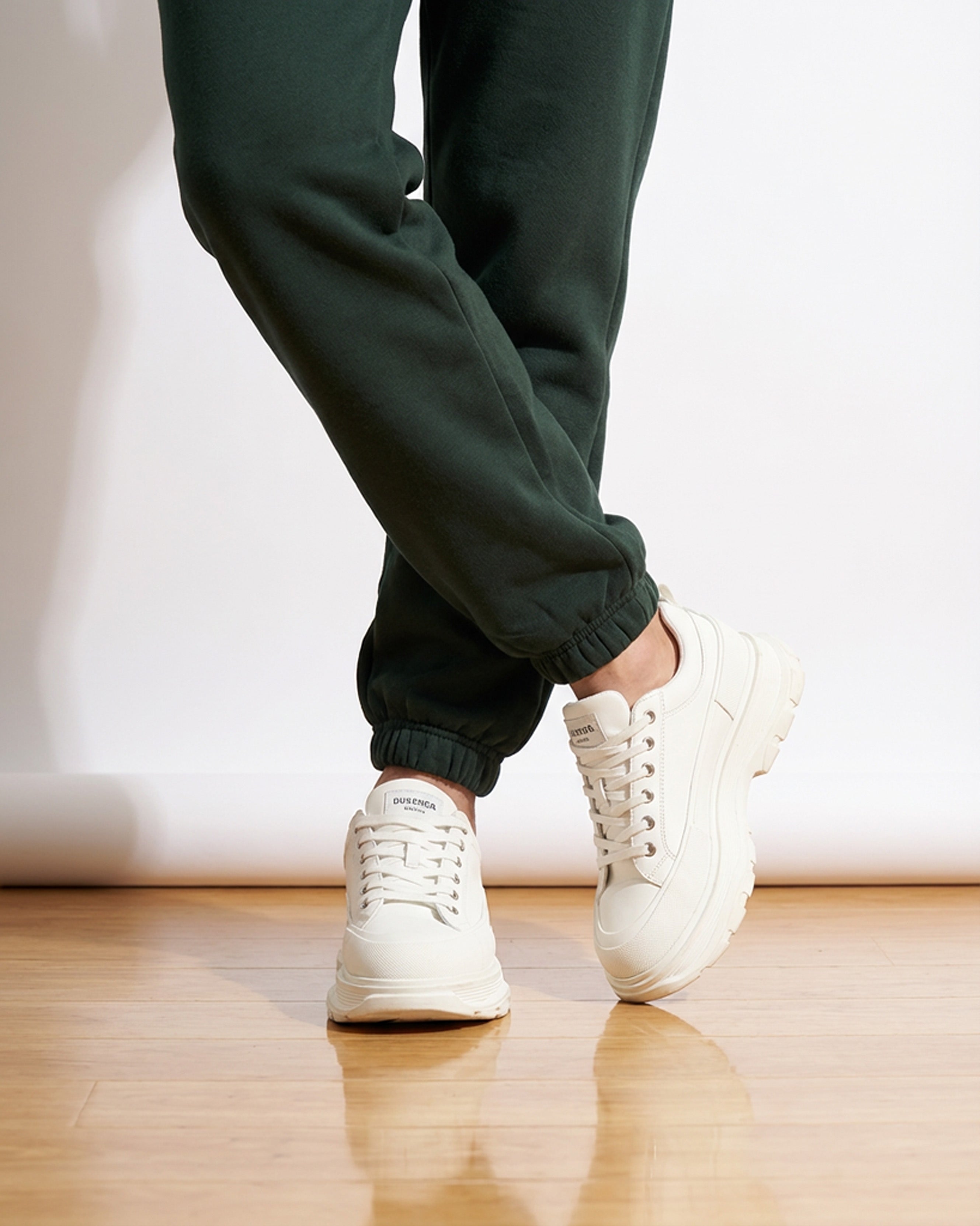 The Ivy Relaxed Jogger - Olive Green
