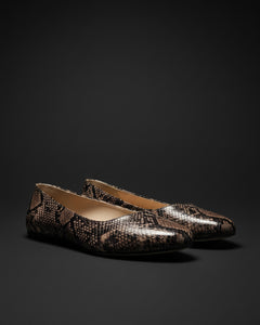 The Luna Snake Flat