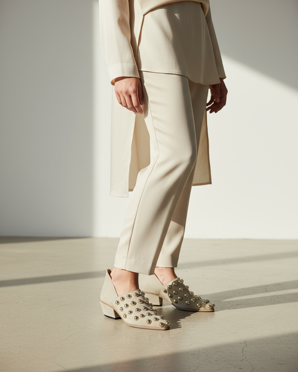 The Nova Mule - Beige