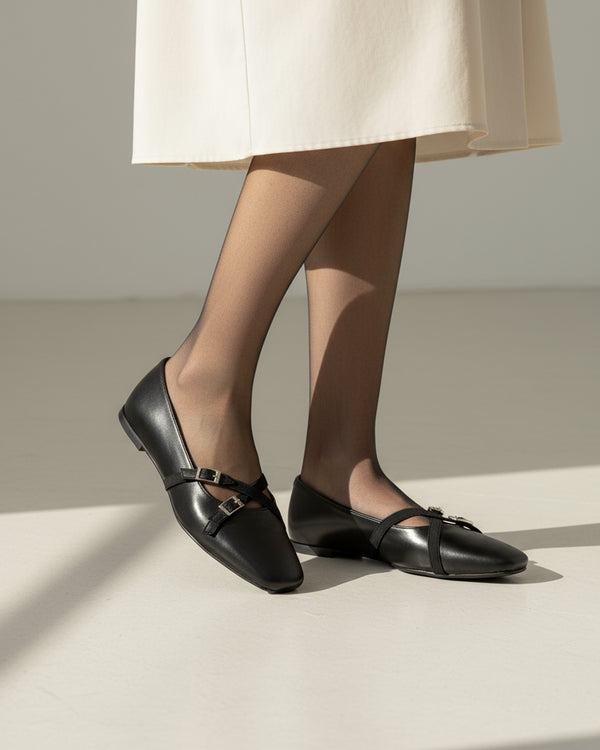 The Bianca Buckle Flat - Black
