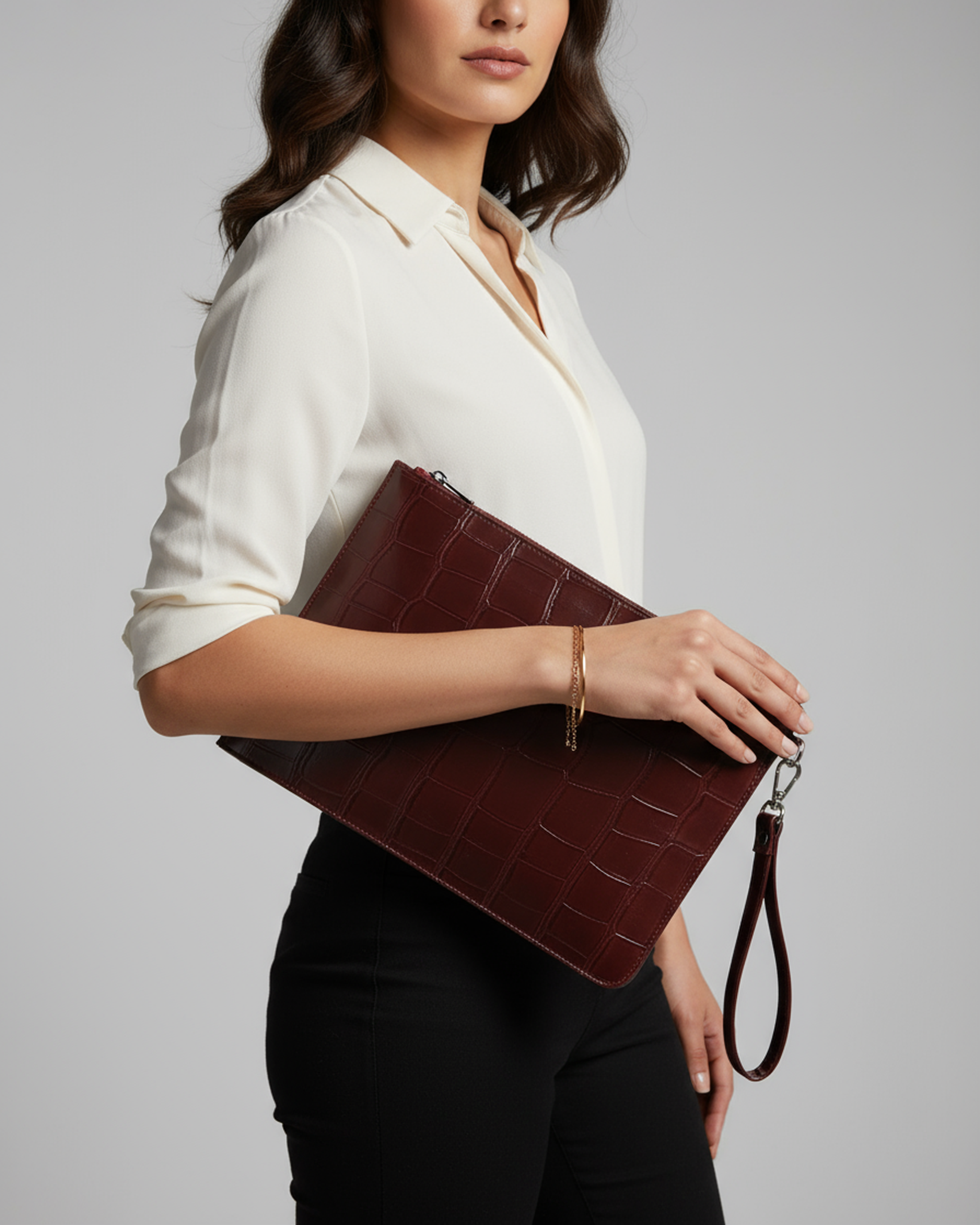 The Axis Clutch - Burgundy Secondary image