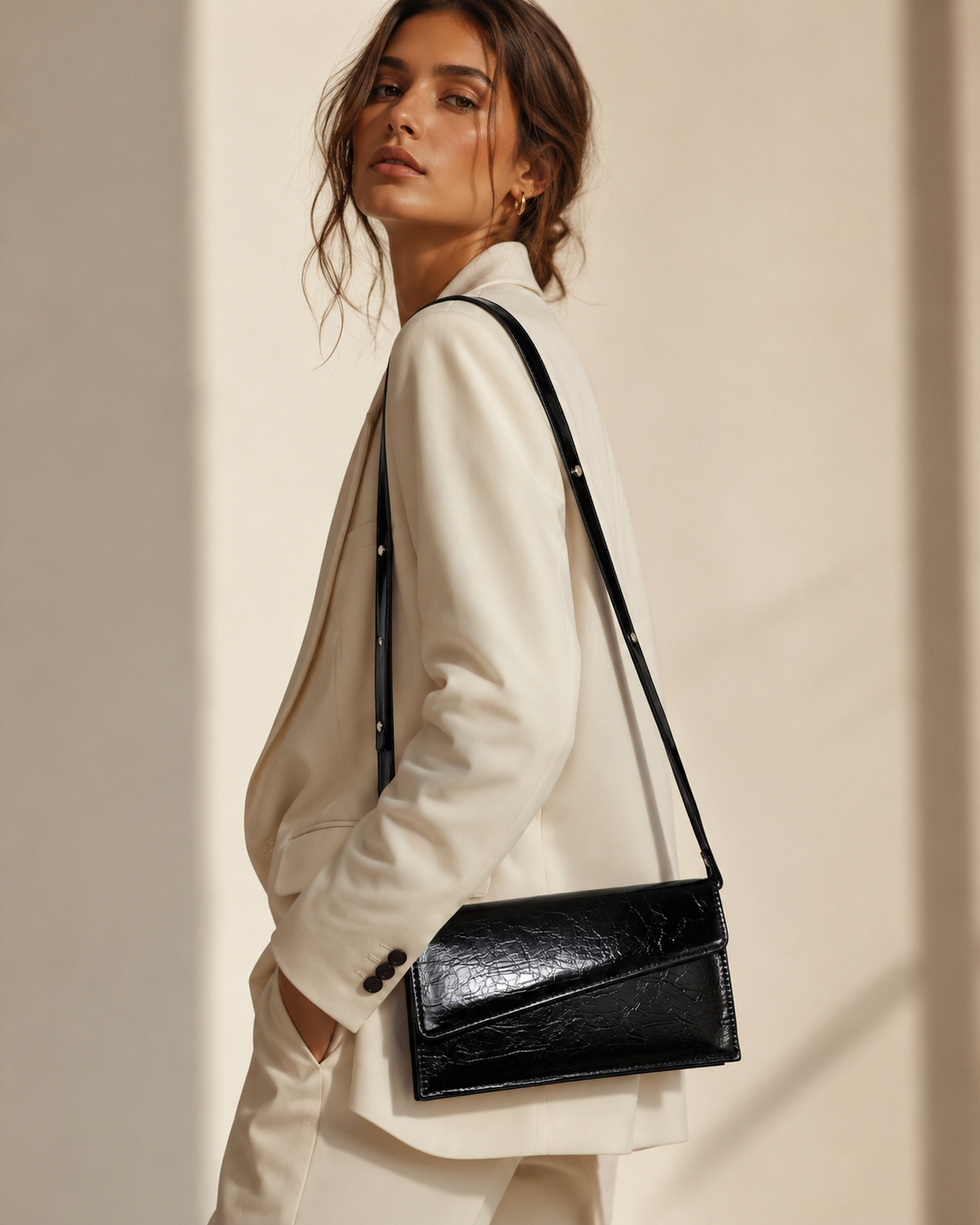 The Celine - Black glossy black crackled shoulder bag view 2