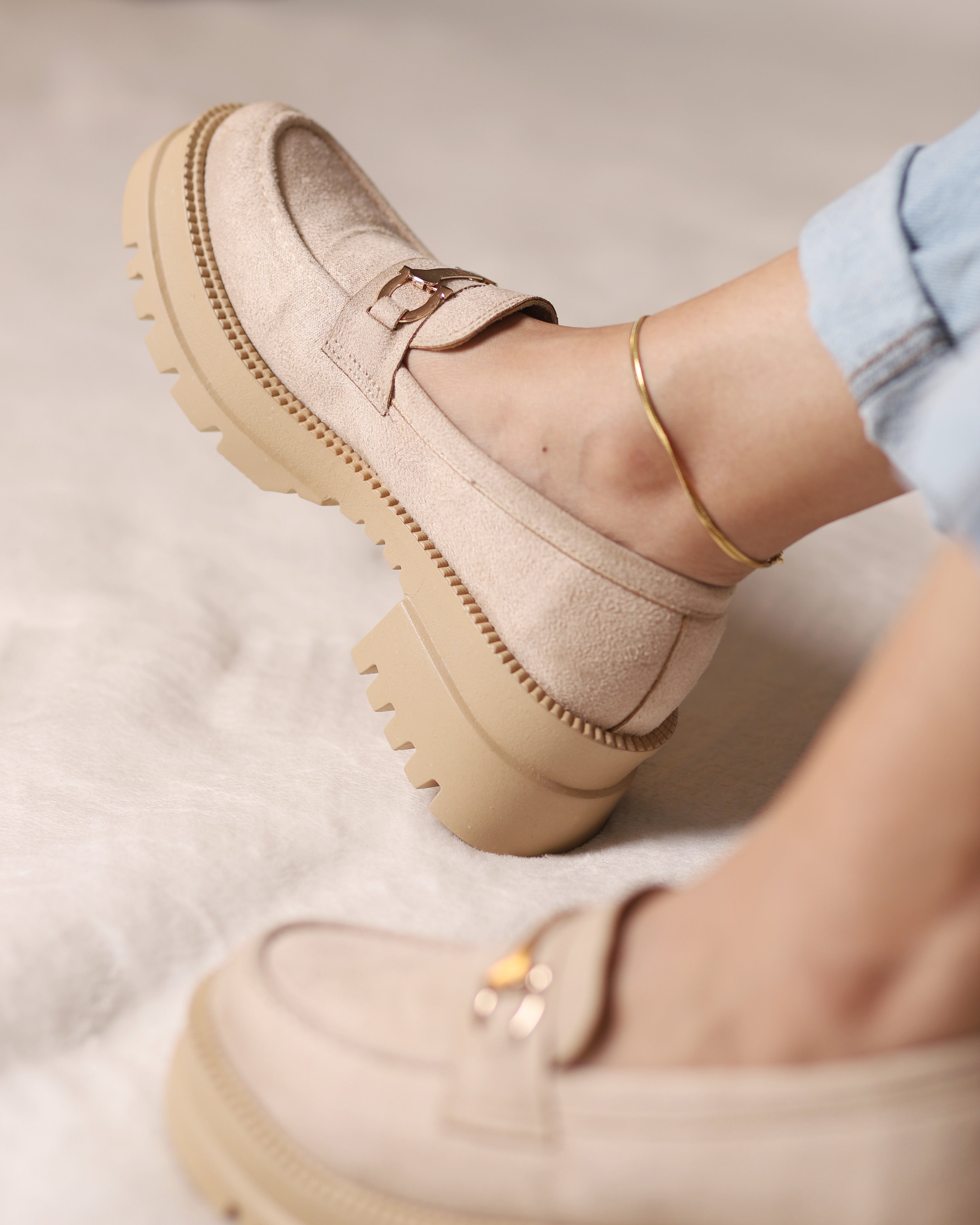 Celestina suede