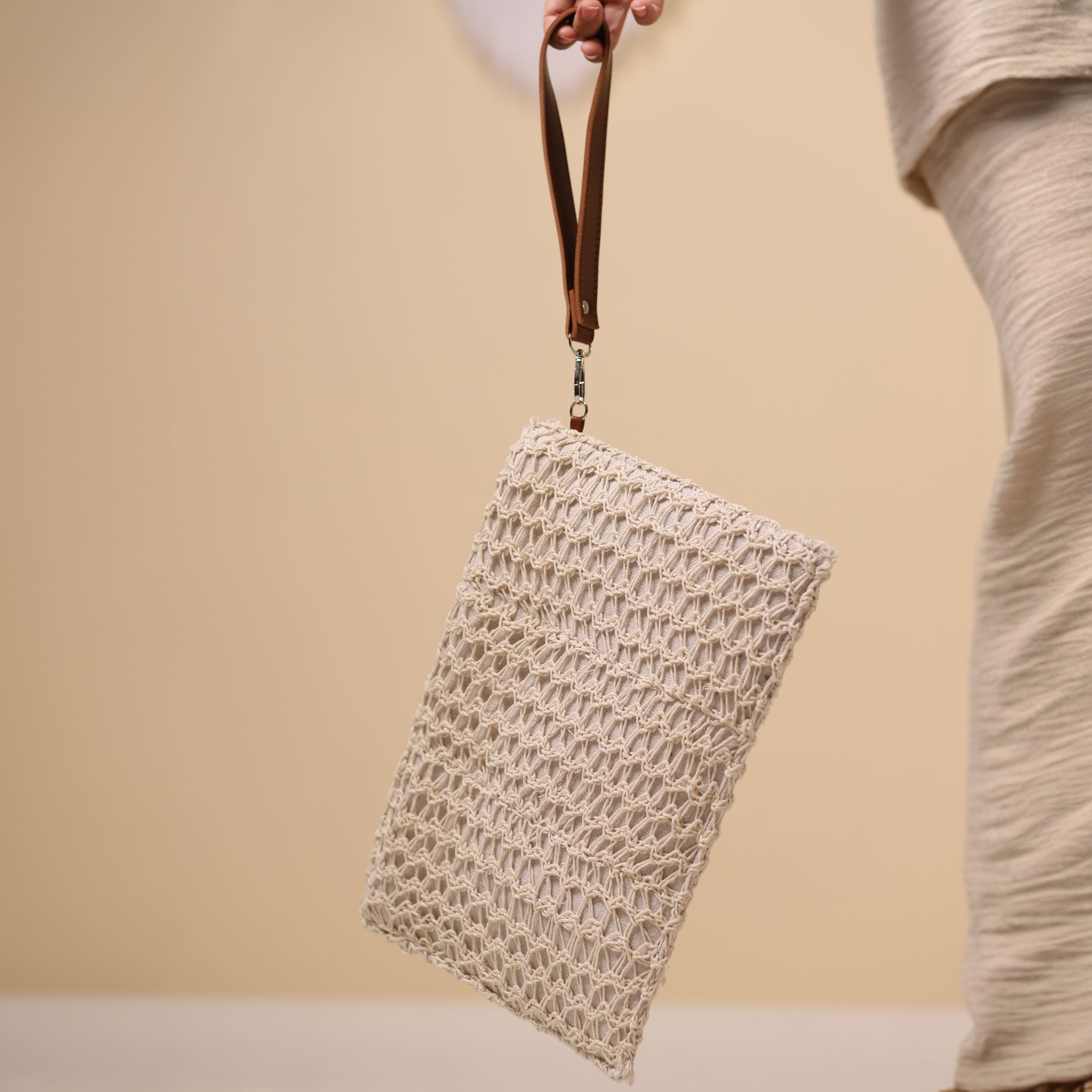 SassySack - Off-white Secondary image