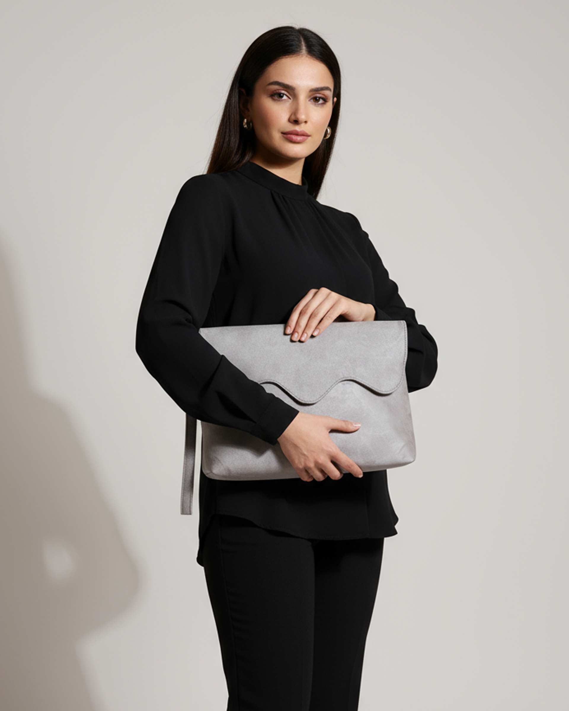 Luna Wave Clutch bag