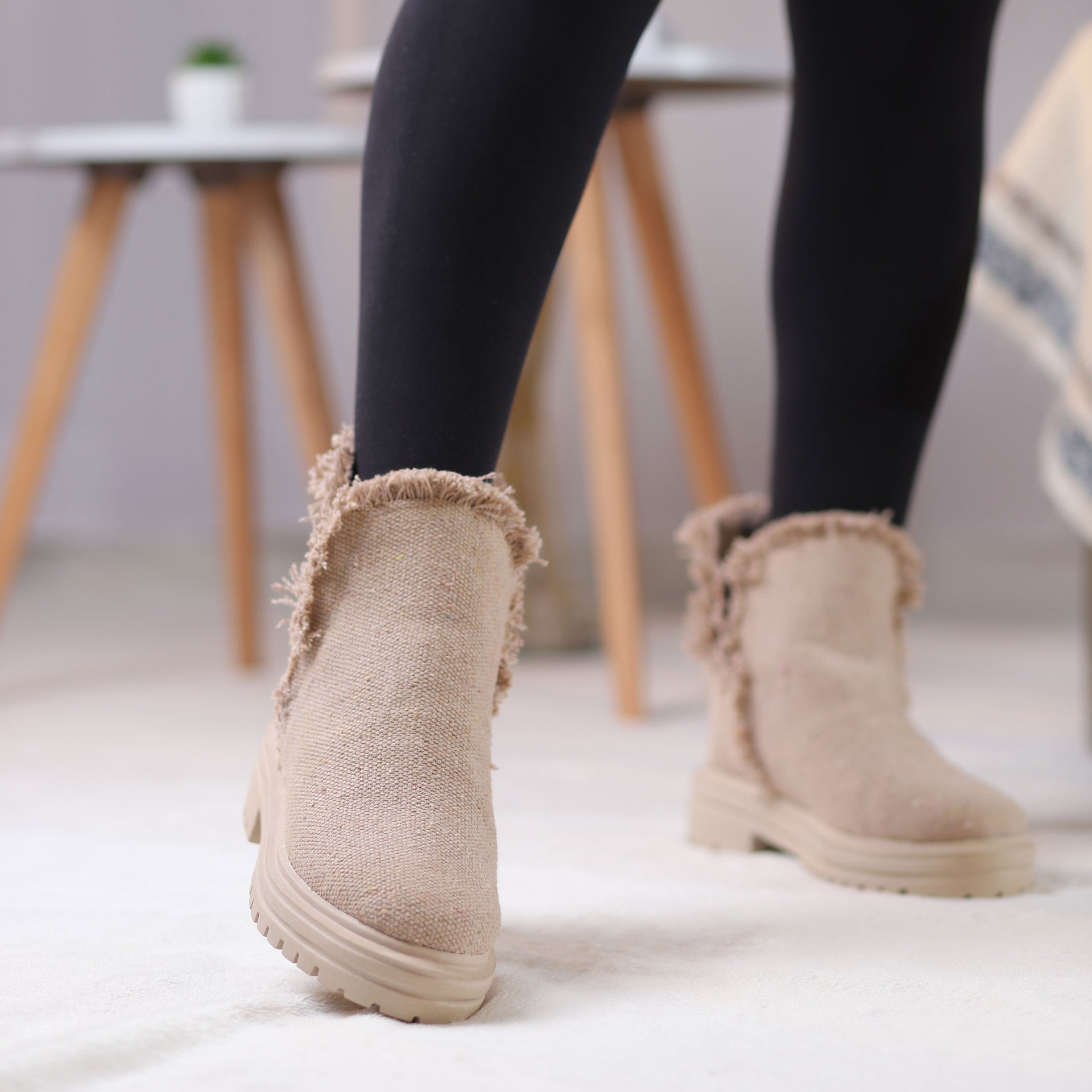 Ava Beige