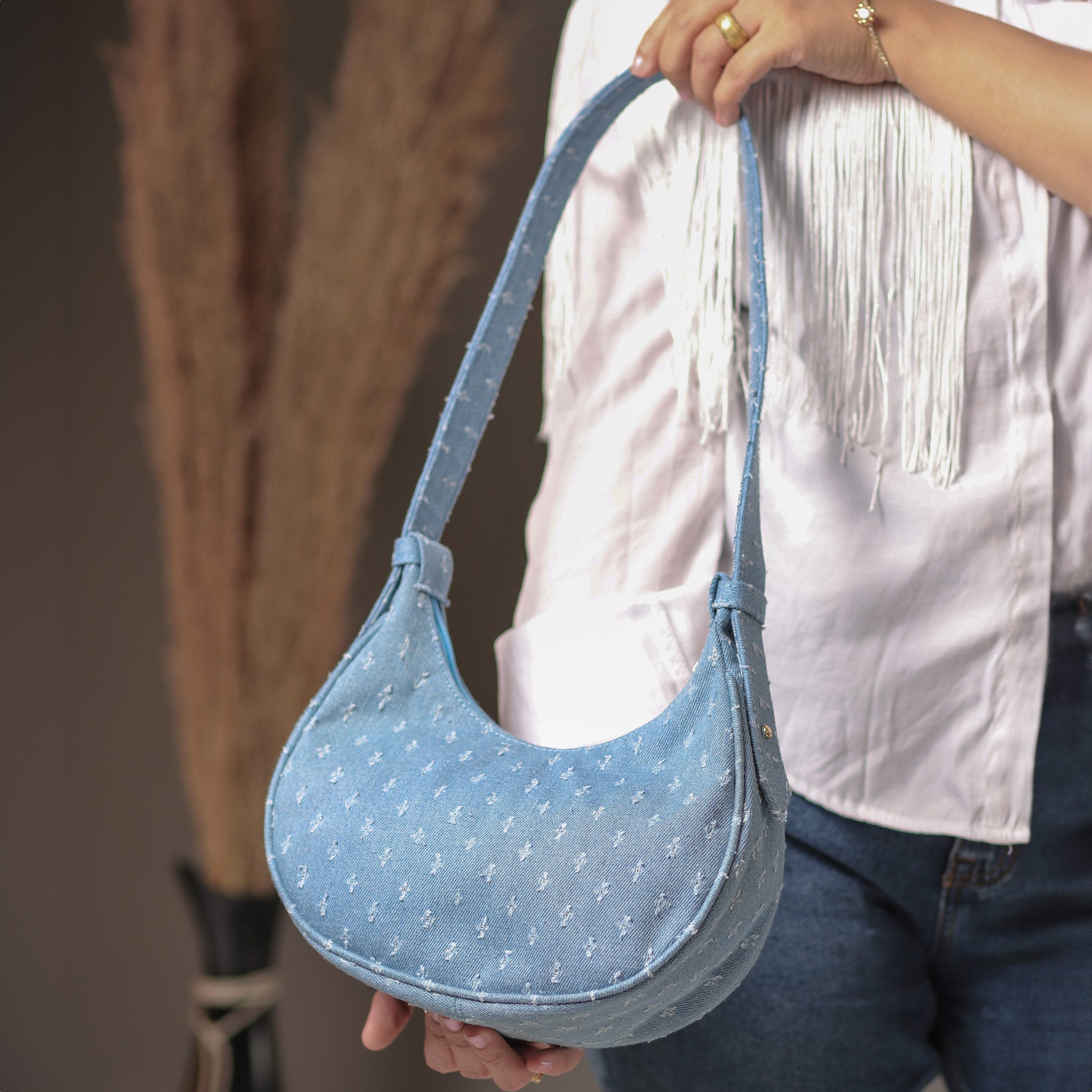 Isabella handbag - Baby blue