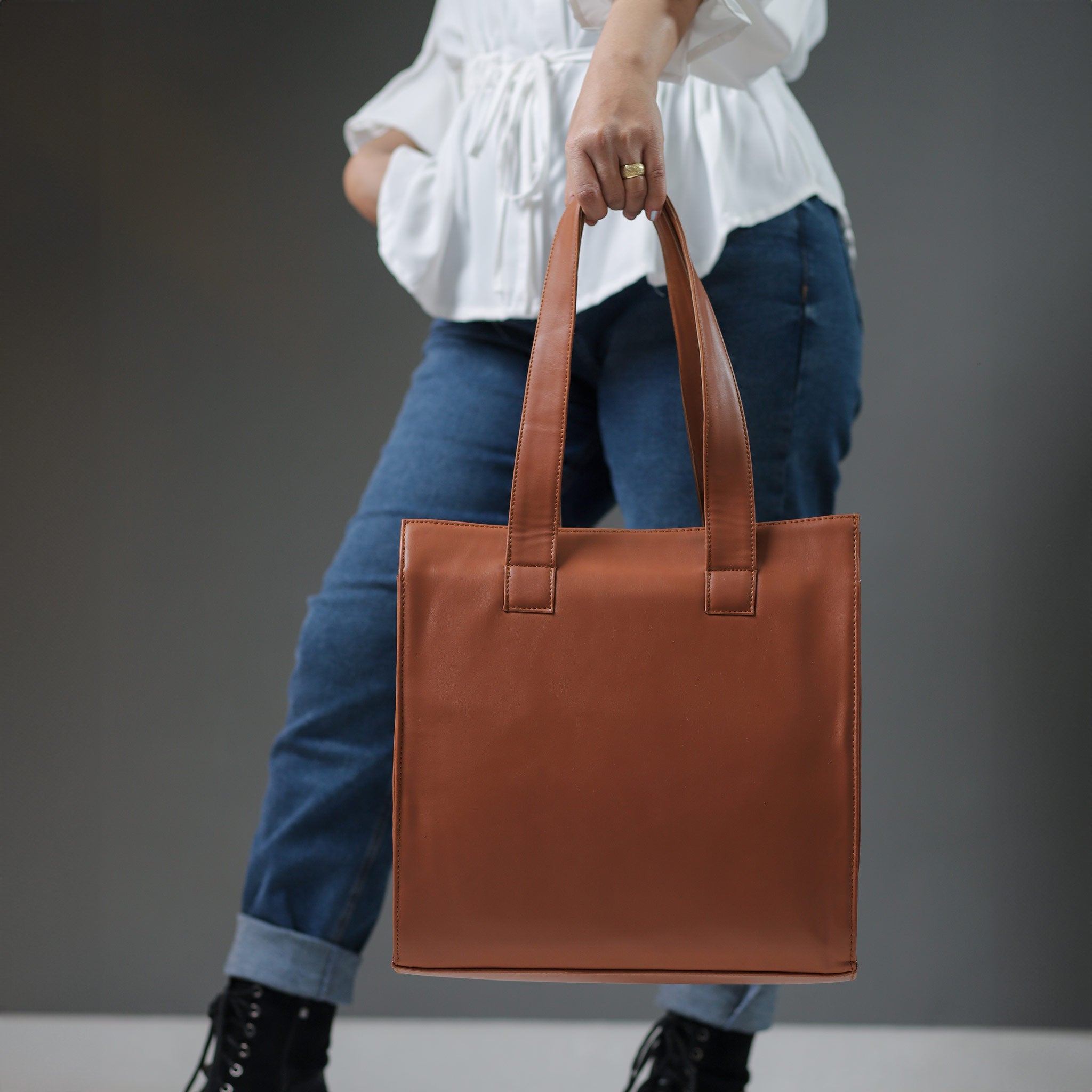 Vintage Vessel Handbag - Havane Secondary image