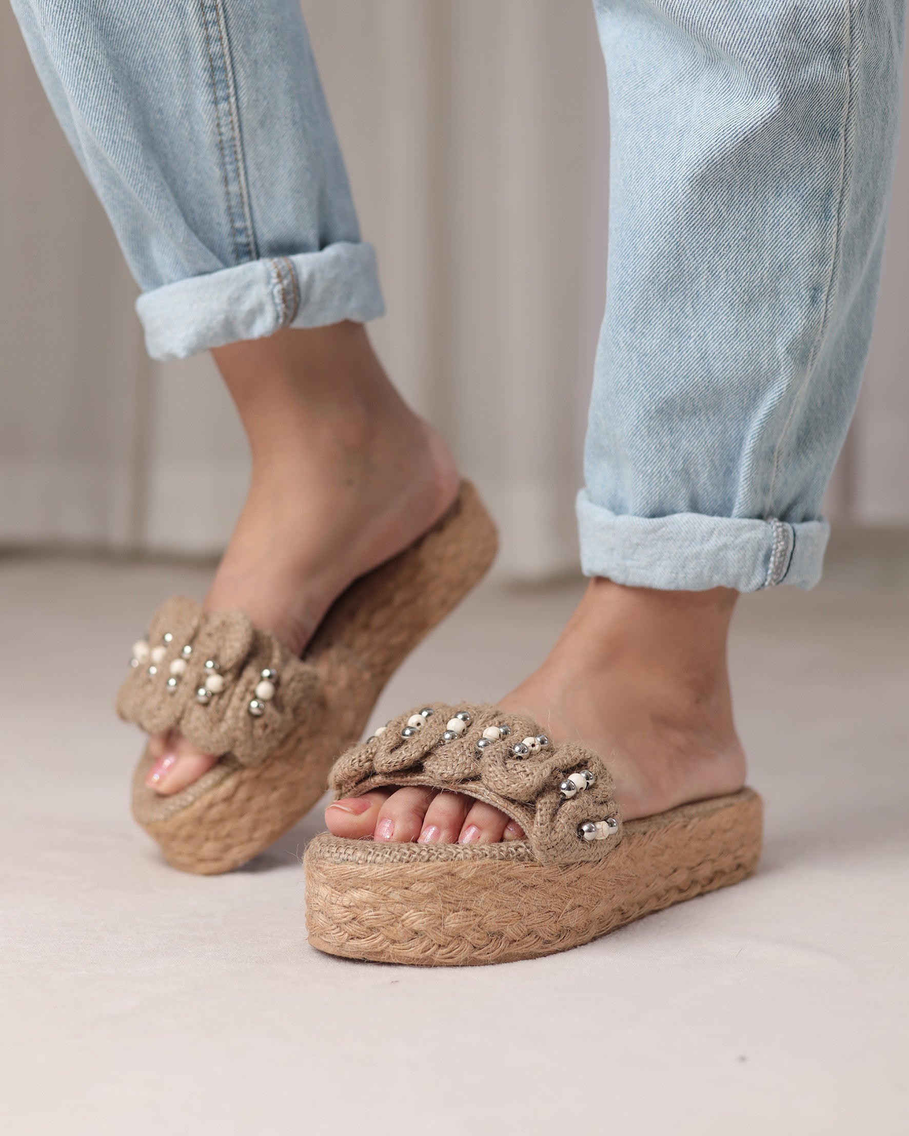 Jute Pearl Slipper