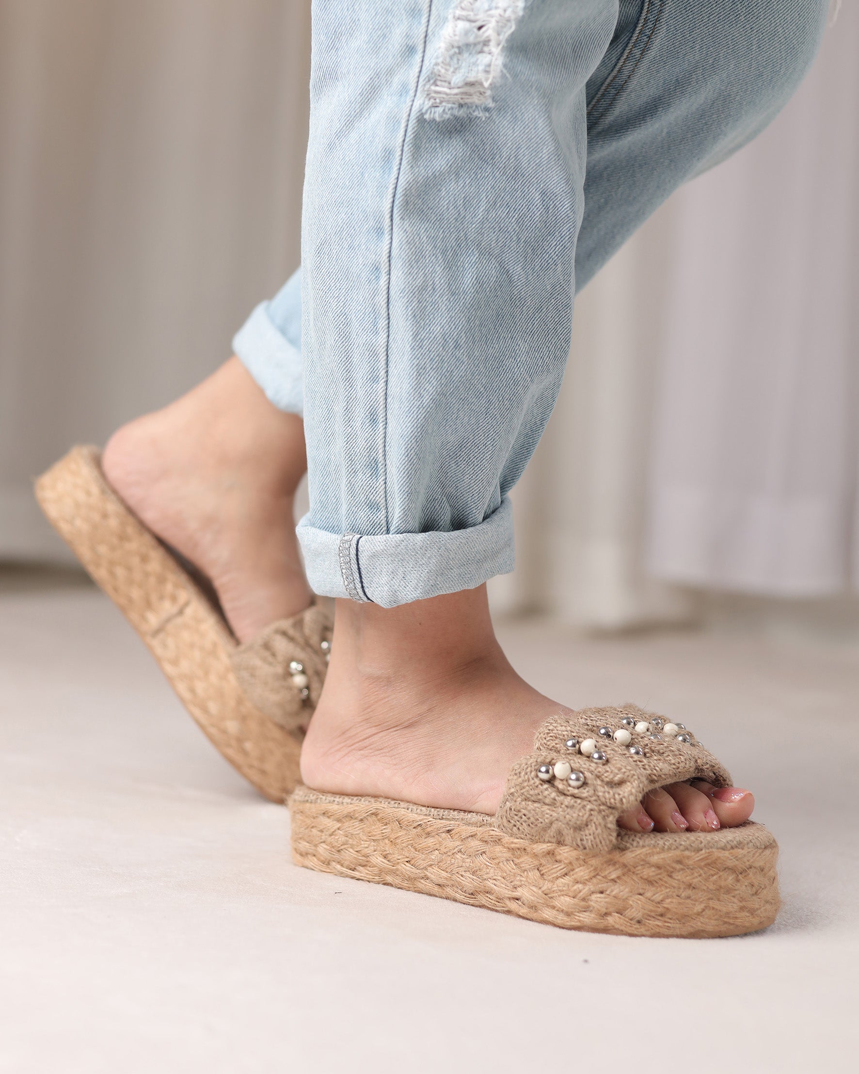 Jute Pearl Slipper