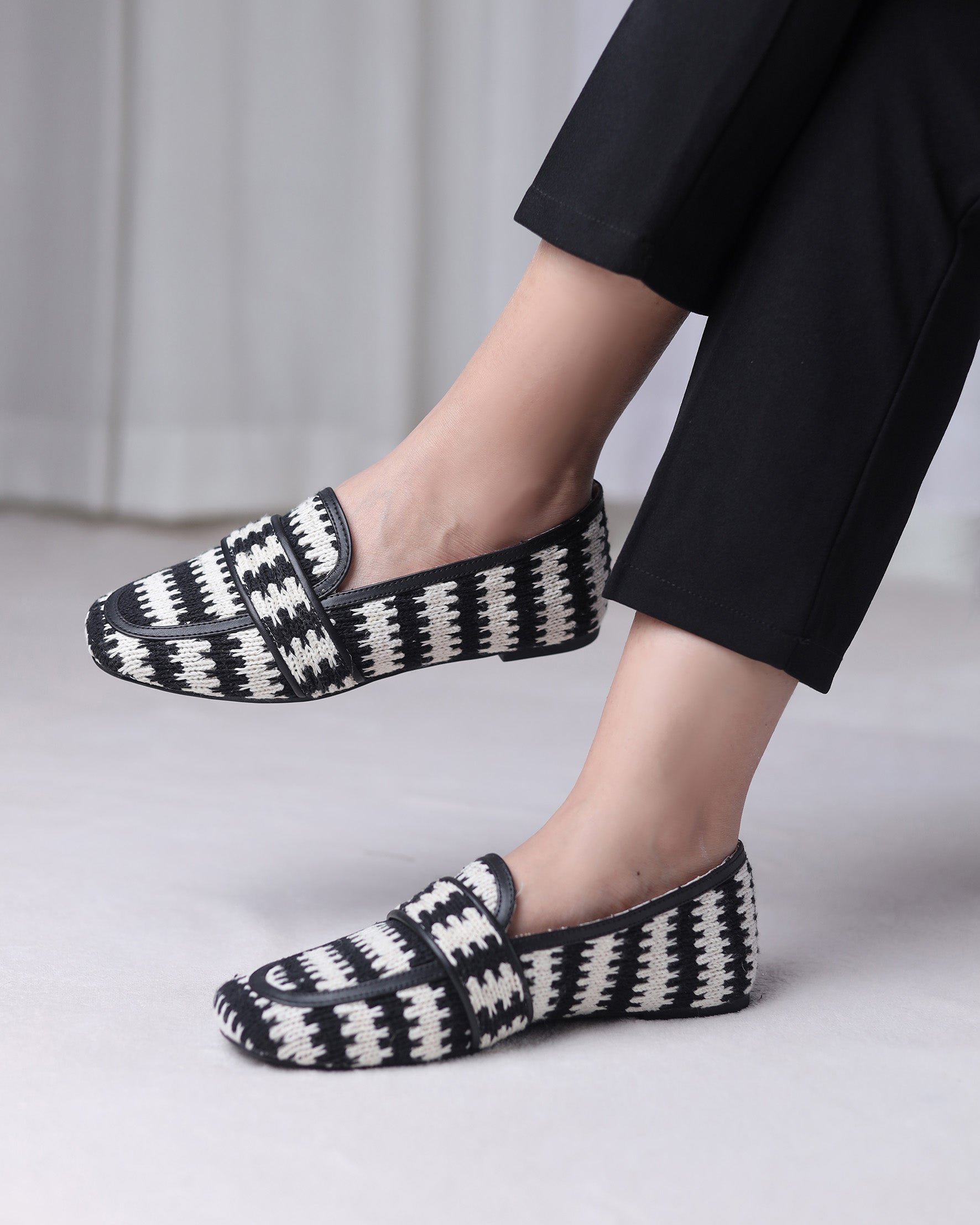Maison Houndstooth Luxe Moccasin