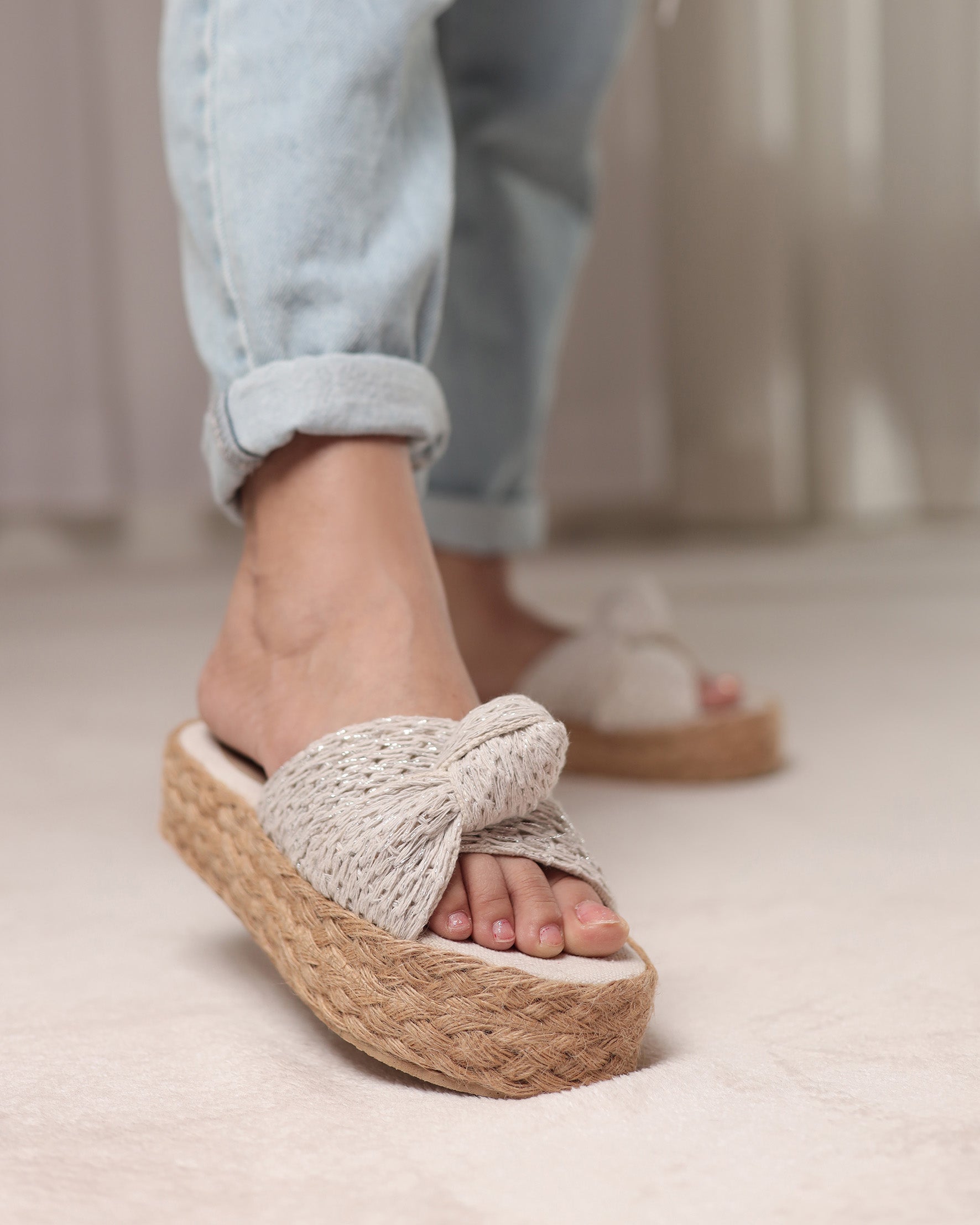 Coast Knot - Off white Main image