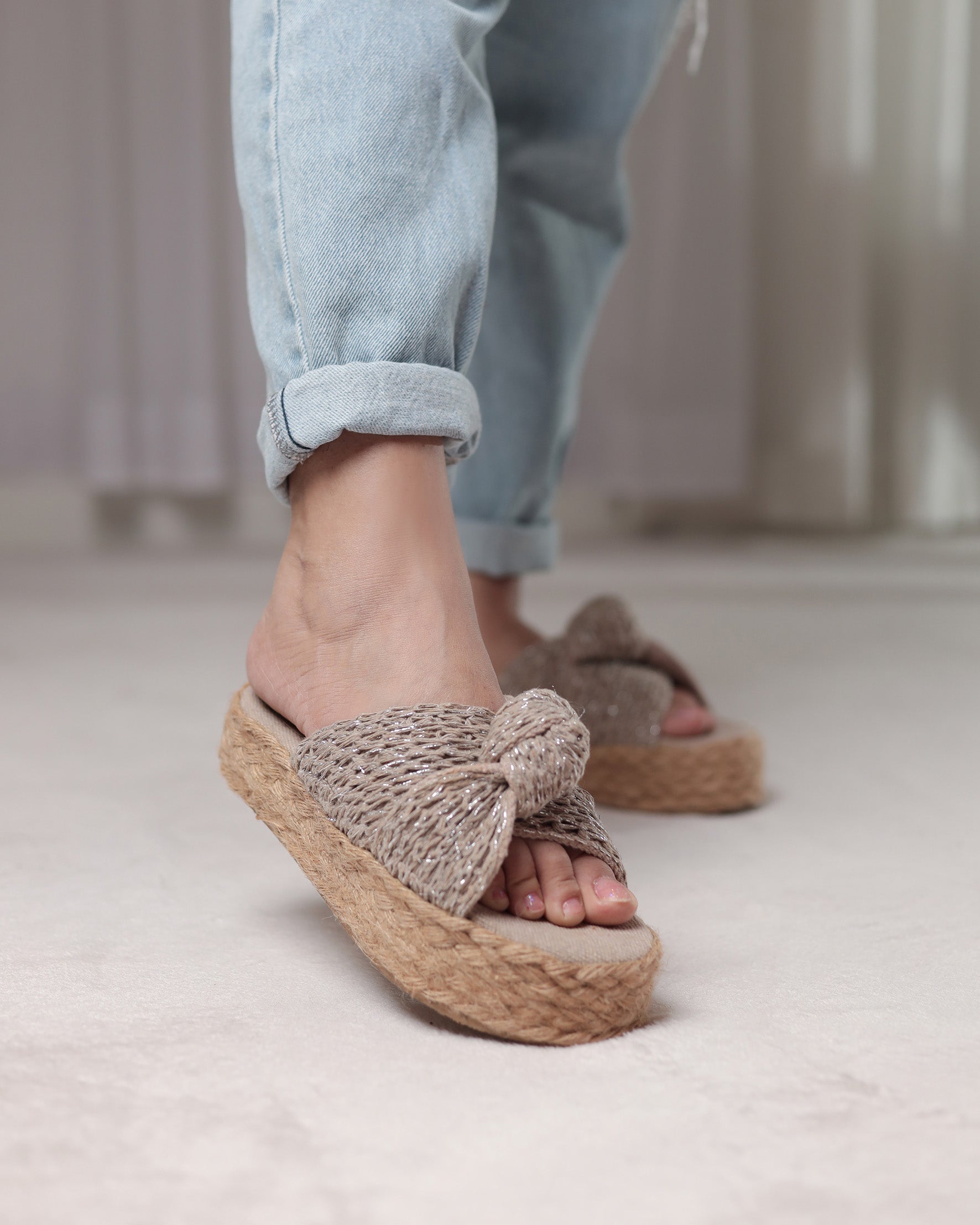 Coast Knot - Beige Main image