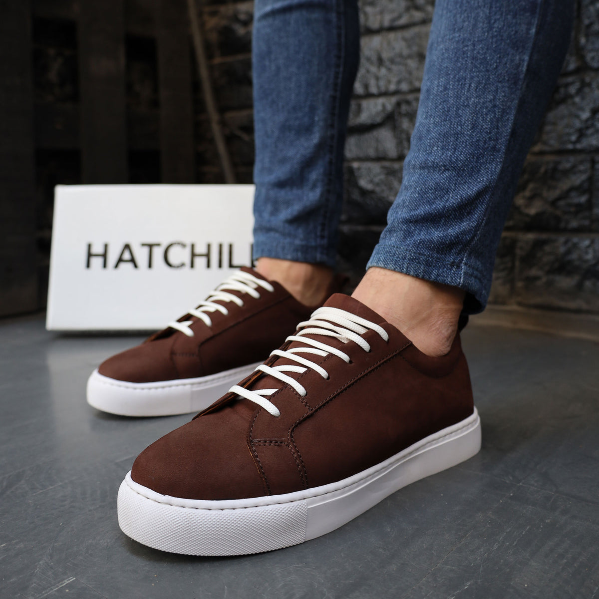 Andrés - Dark Brown